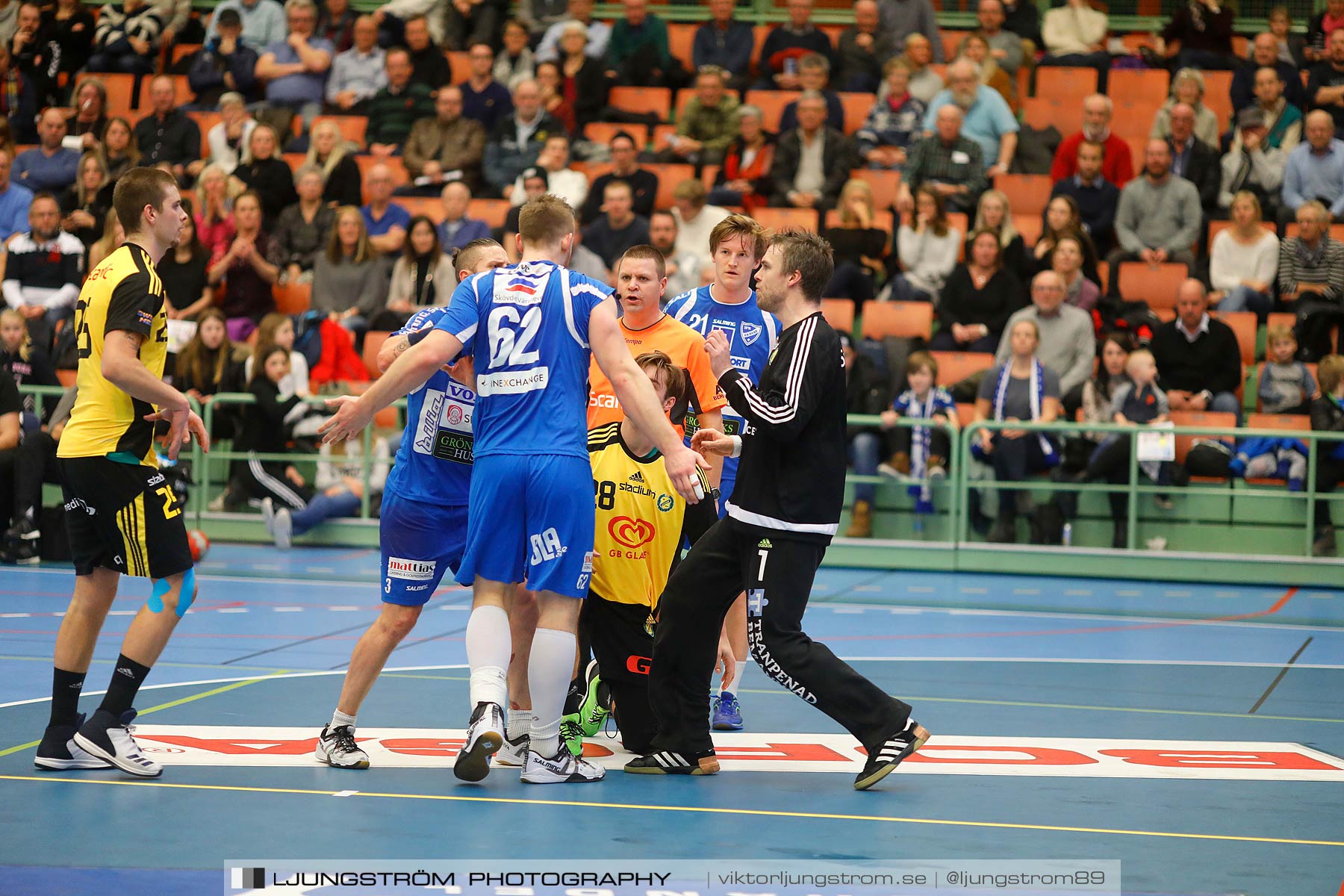 IFK Skövde HK-IK Sävehof 36-26,herr,Arena Skövde,Skövde,Sverige,Handboll,,2016,150030