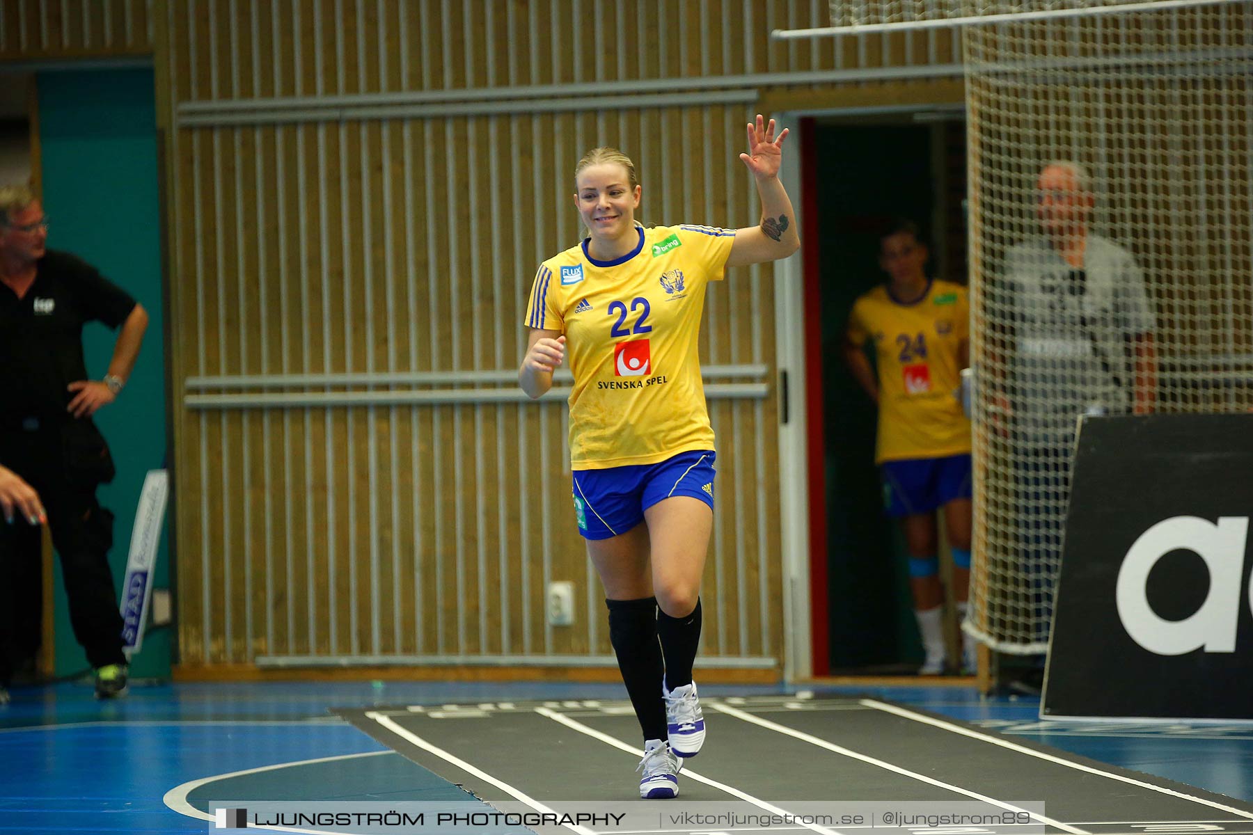 Landskamp Sverige-Island 32-24,dam,Arena Skövde,Skövde,Sverige,Handboll,,2014,150527
