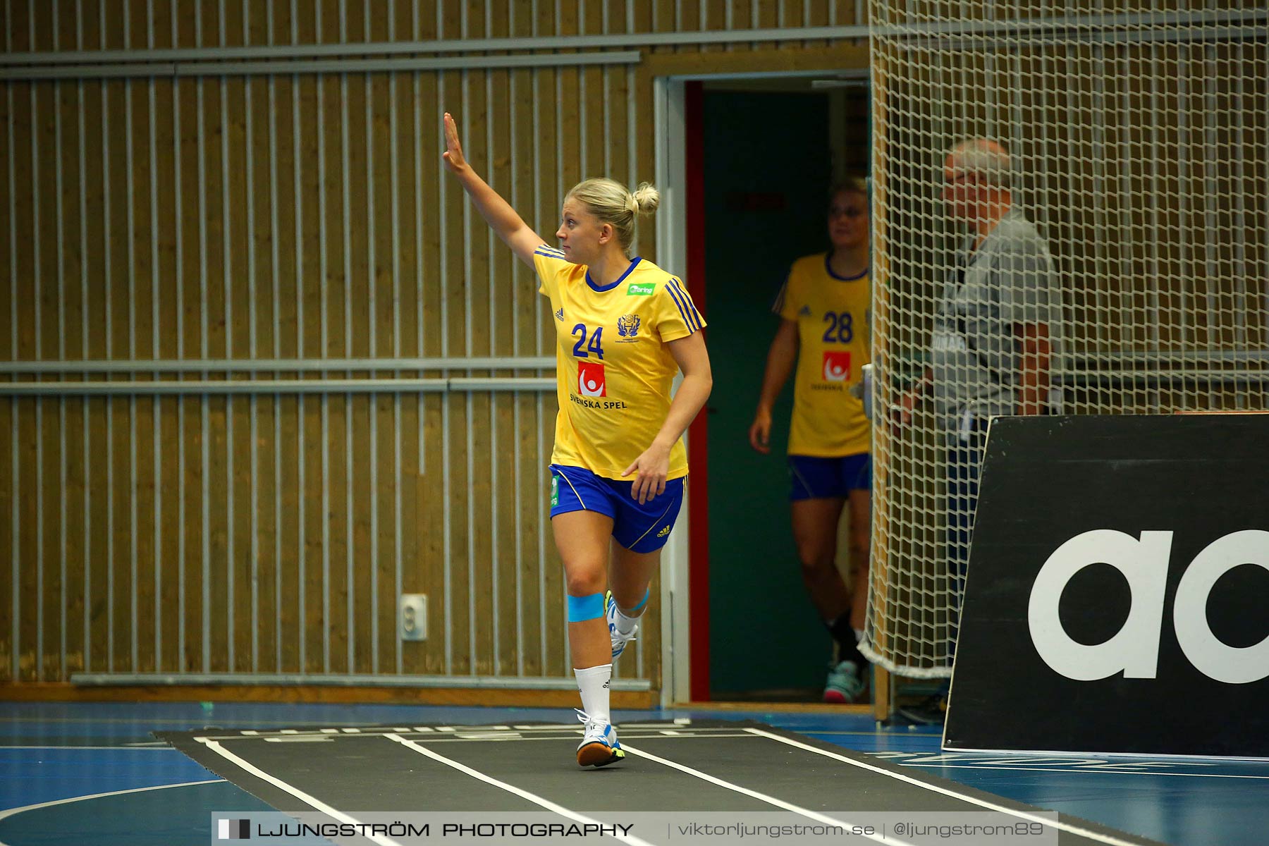 Landskamp Sverige-Island 32-24,dam,Arena Skövde,Skövde,Sverige,Handboll,,2014,150535