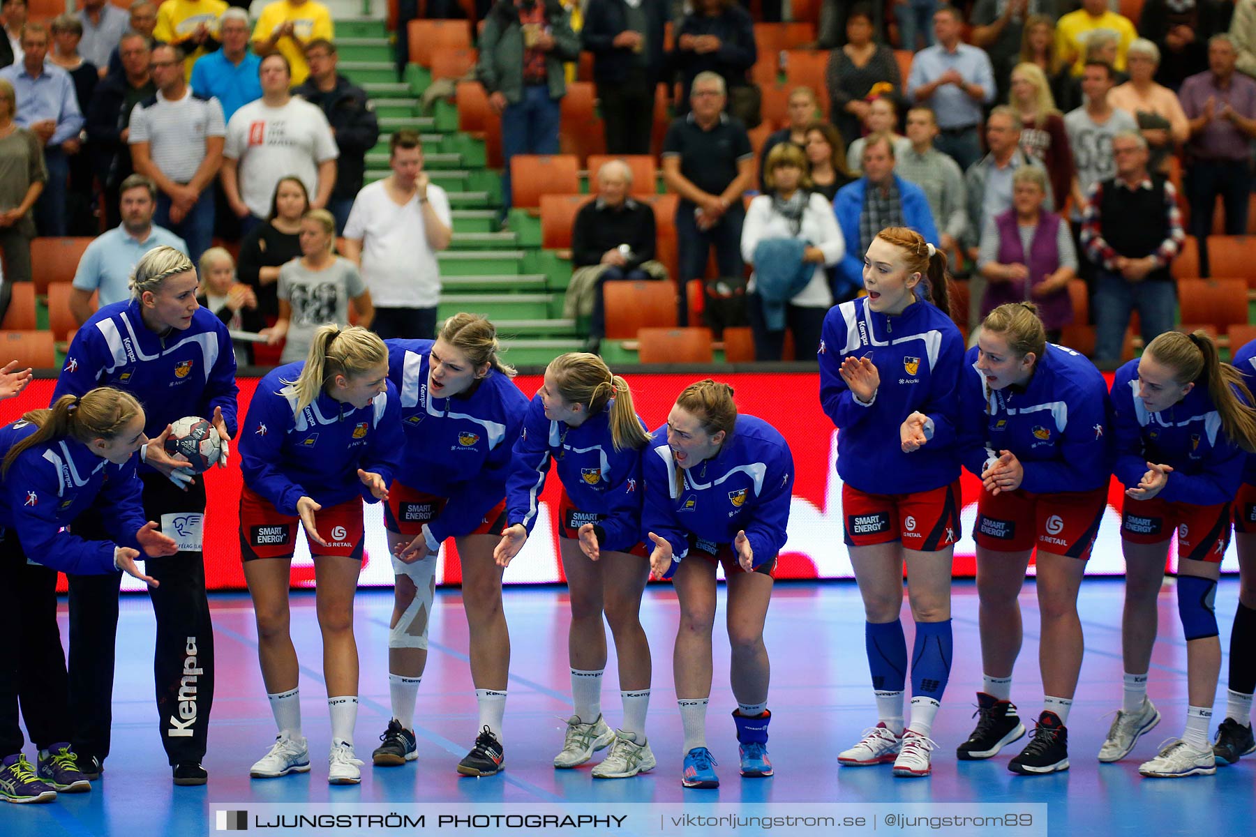 Landskamp Sverige-Island 32-24,dam,Arena Skövde,Skövde,Sverige,Handboll,,2014,150602