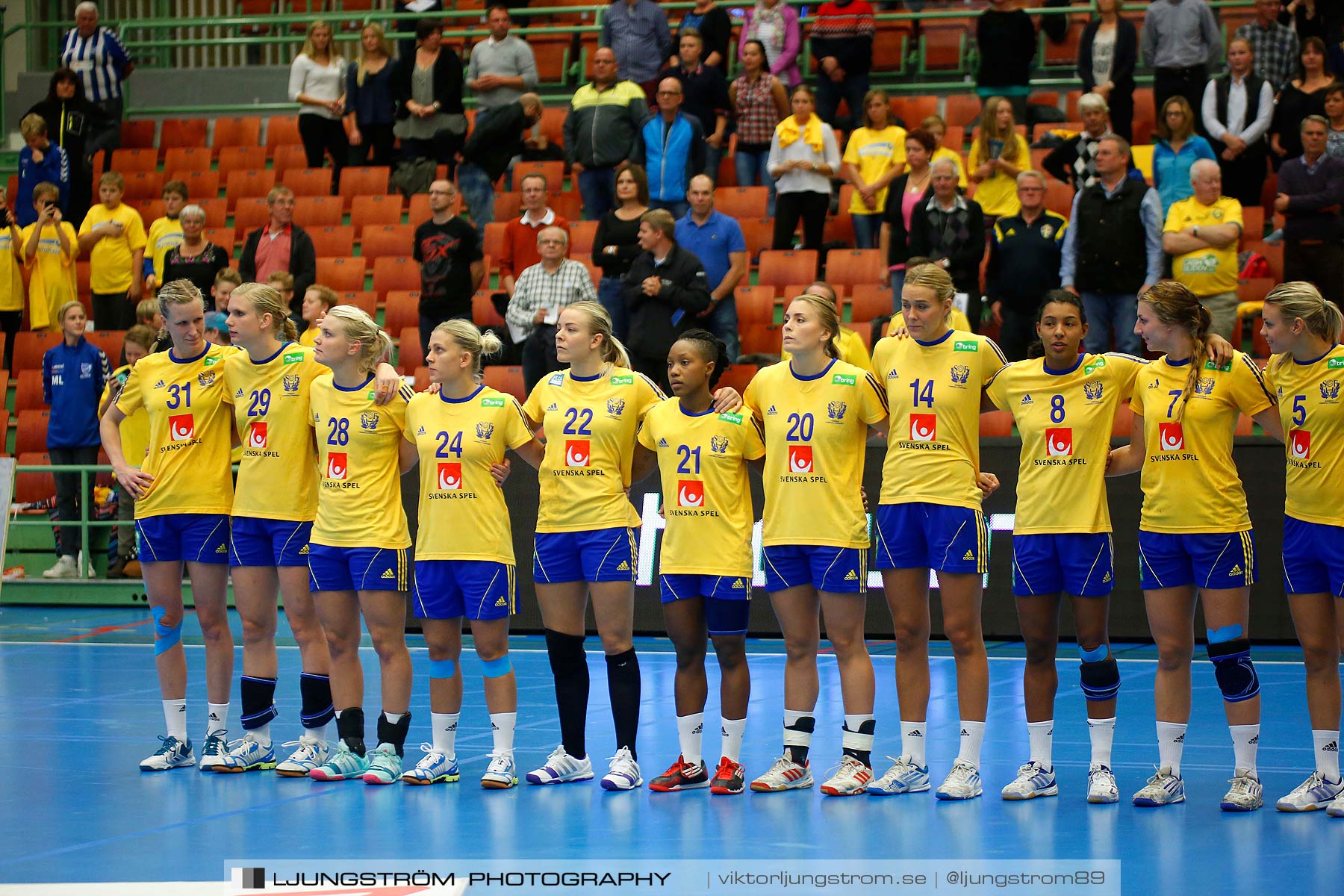 Landskamp Sverige-Island 32-24,dam,Arena Skövde,Skövde,Sverige,Handboll,,2014,150619