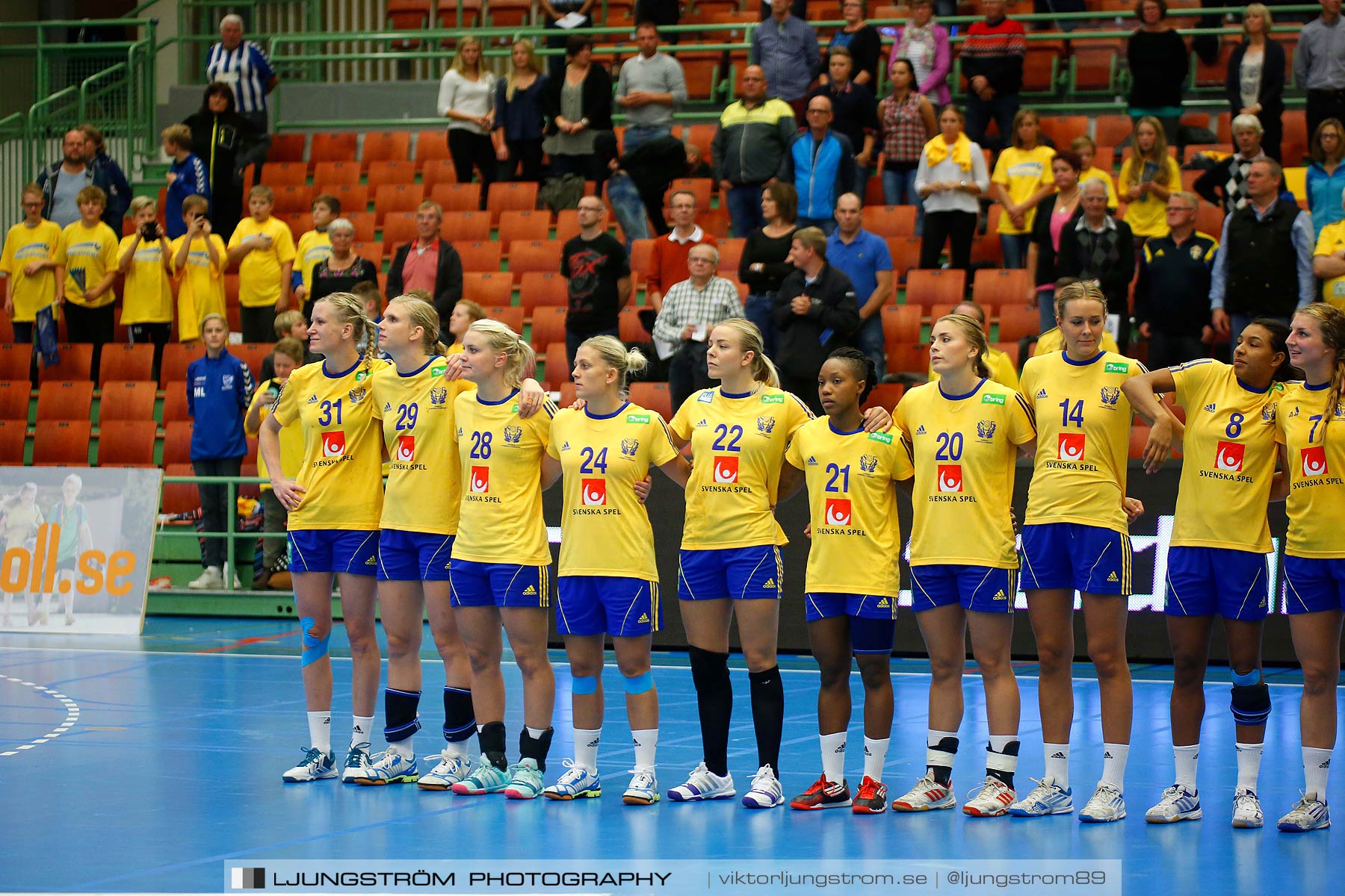 Landskamp Sverige-Island 32-24,dam,Arena Skövde,Skövde,Sverige,Handboll,,2014,150620