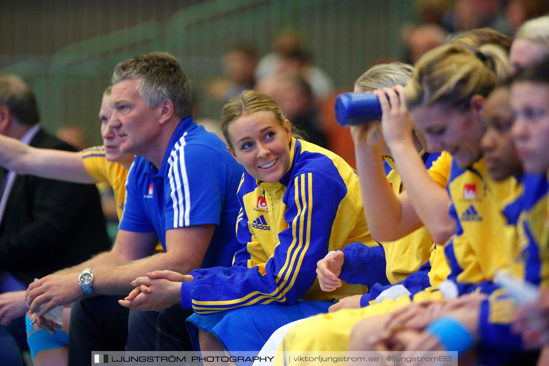 Landskamp Sverige-Island 32-24,dam,Arena Skövde,Skövde,Sverige,Handboll,,2014,150826