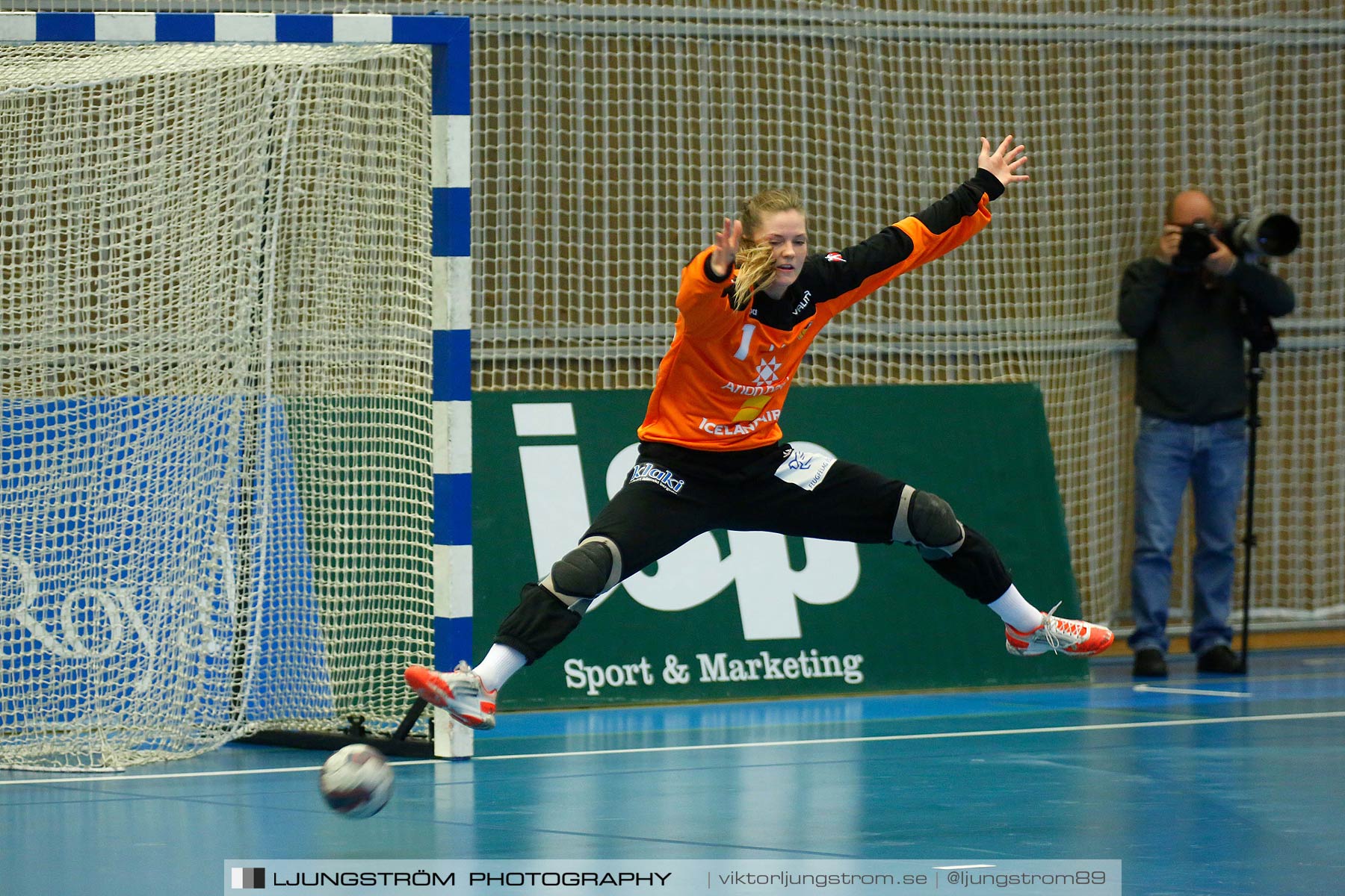 Landskamp Sverige-Island 32-24,dam,Arena Skövde,Skövde,Sverige,Handboll,,2014,151017