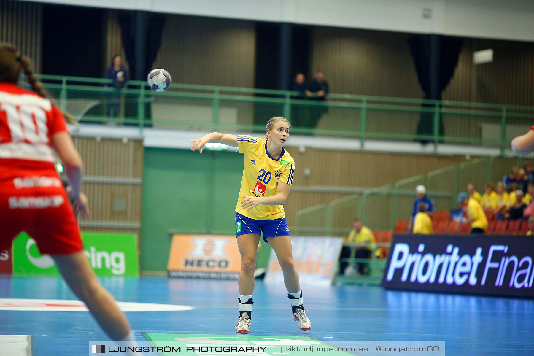 Landskamp Sverige-Island 32-24,dam,Arena Skövde,Skövde,Sverige,Handboll,,2014,151118