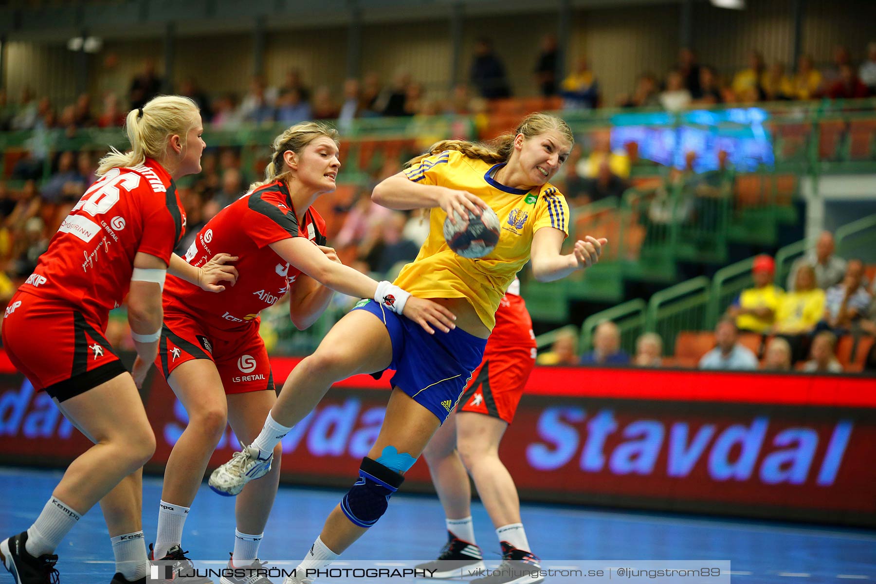 Landskamp Sverige-Island 32-24,dam,Arena Skövde,Skövde,Sverige,Handboll,,2014,151143