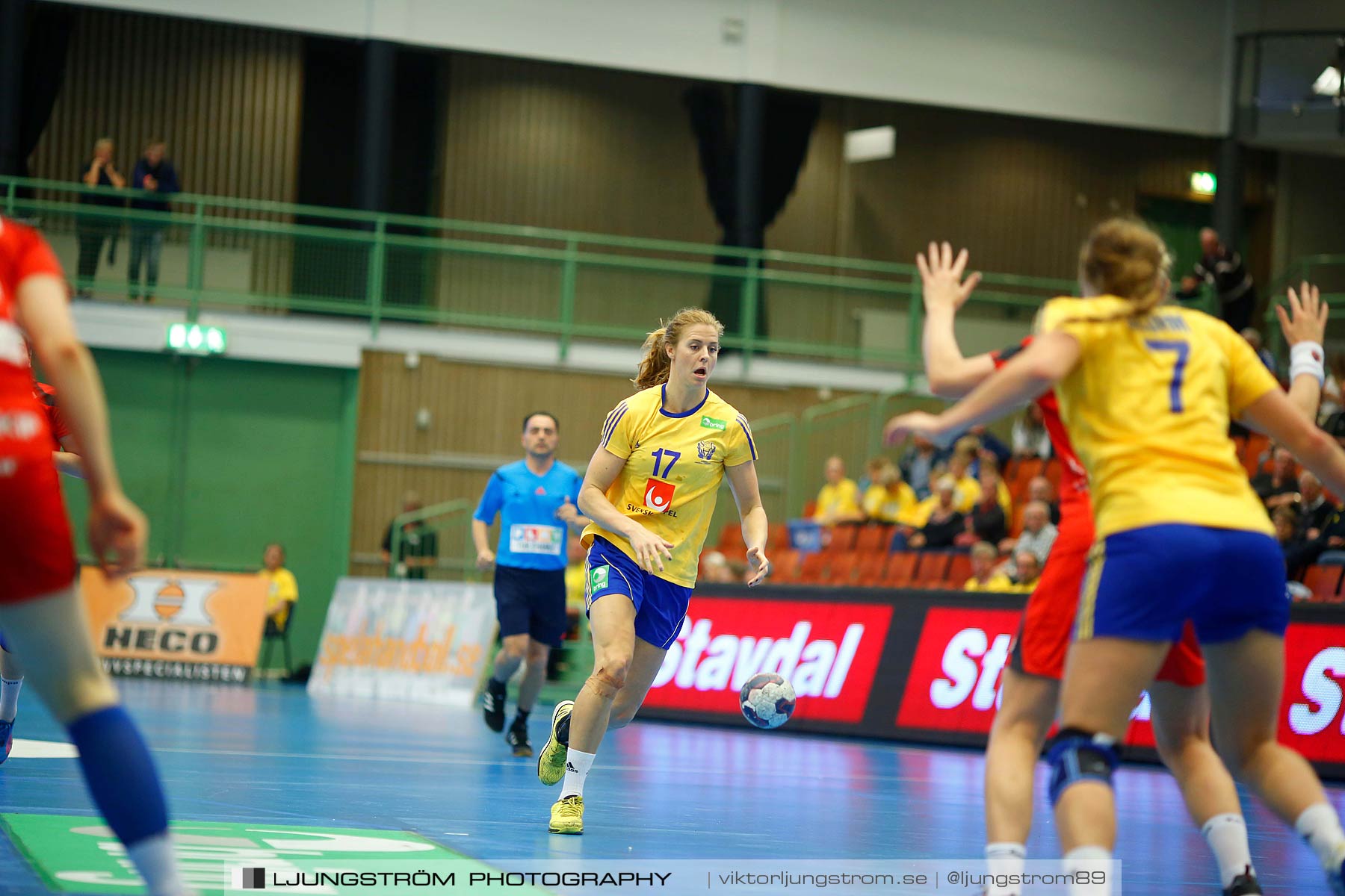 Landskamp Sverige-Island 32-24,dam,Arena Skövde,Skövde,Sverige,Handboll,,2014,151155