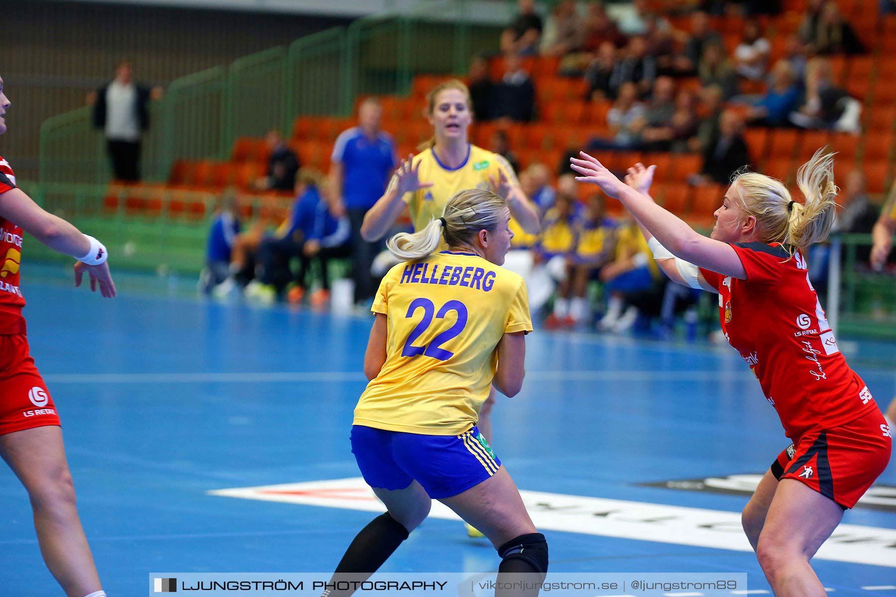 Landskamp Sverige-Island 32-24,dam,Arena Skövde,Skövde,Sverige,Handboll,,2014,151248