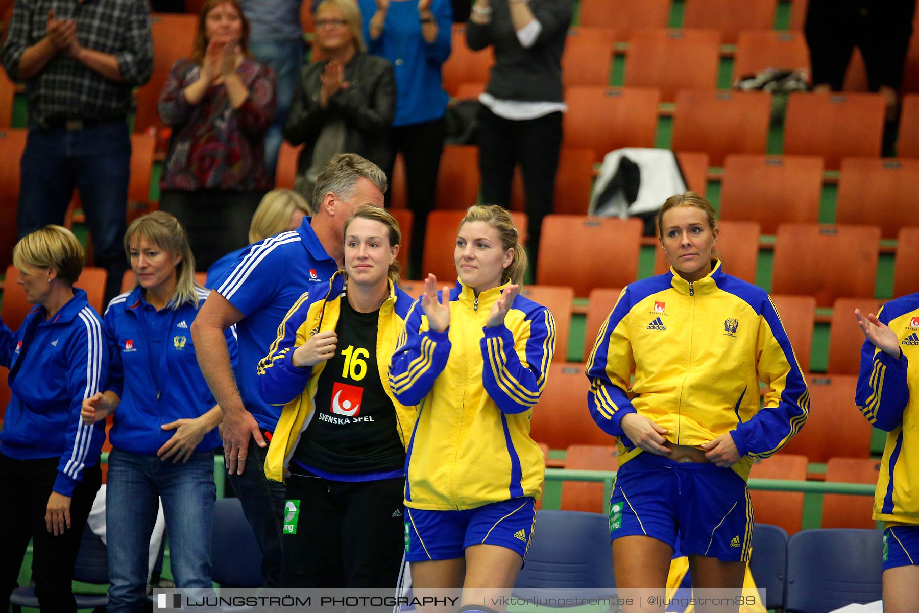 Landskamp Sverige-Island 32-24,dam,Arena Skövde,Skövde,Sverige,Handboll,,2014,151385