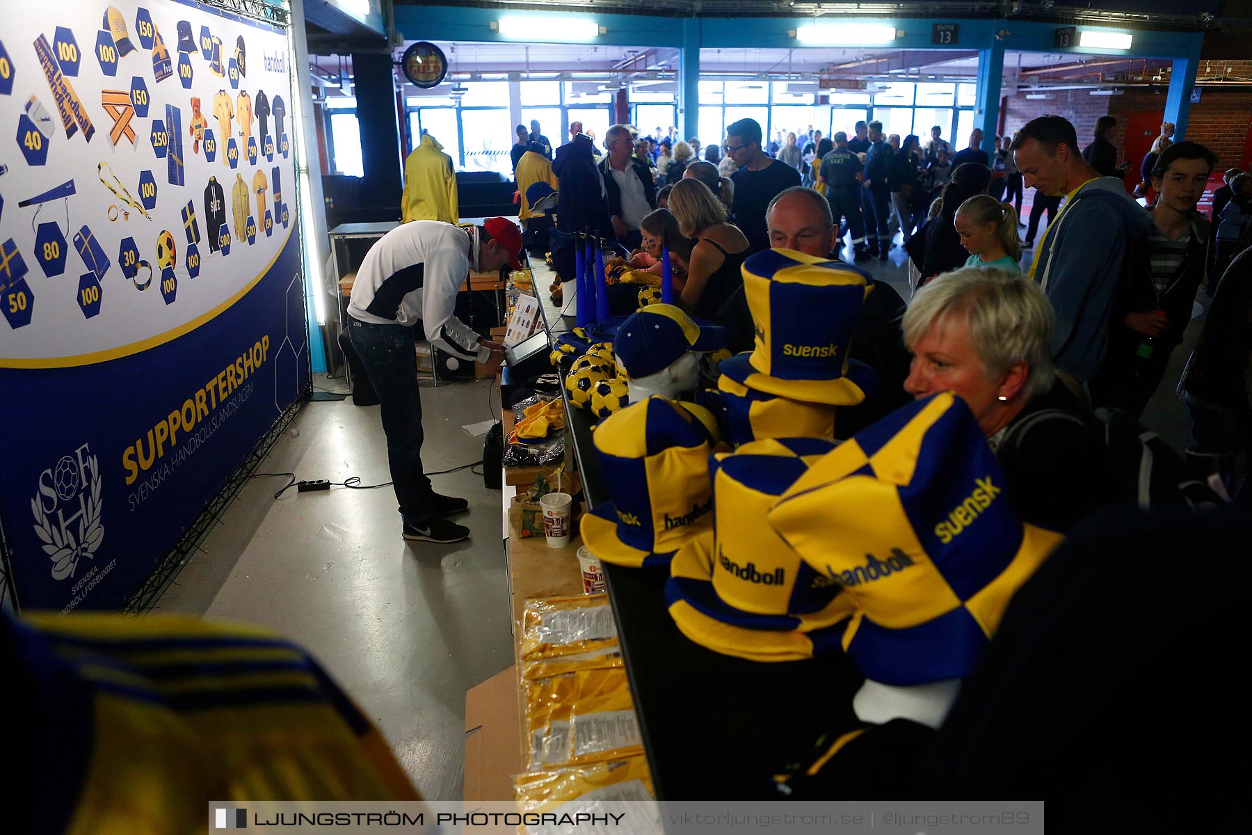 EM-kval Sverige-Slovakien 27-22,herr,Hovet,Stockholm,Sverige,Handboll,,2015,151674