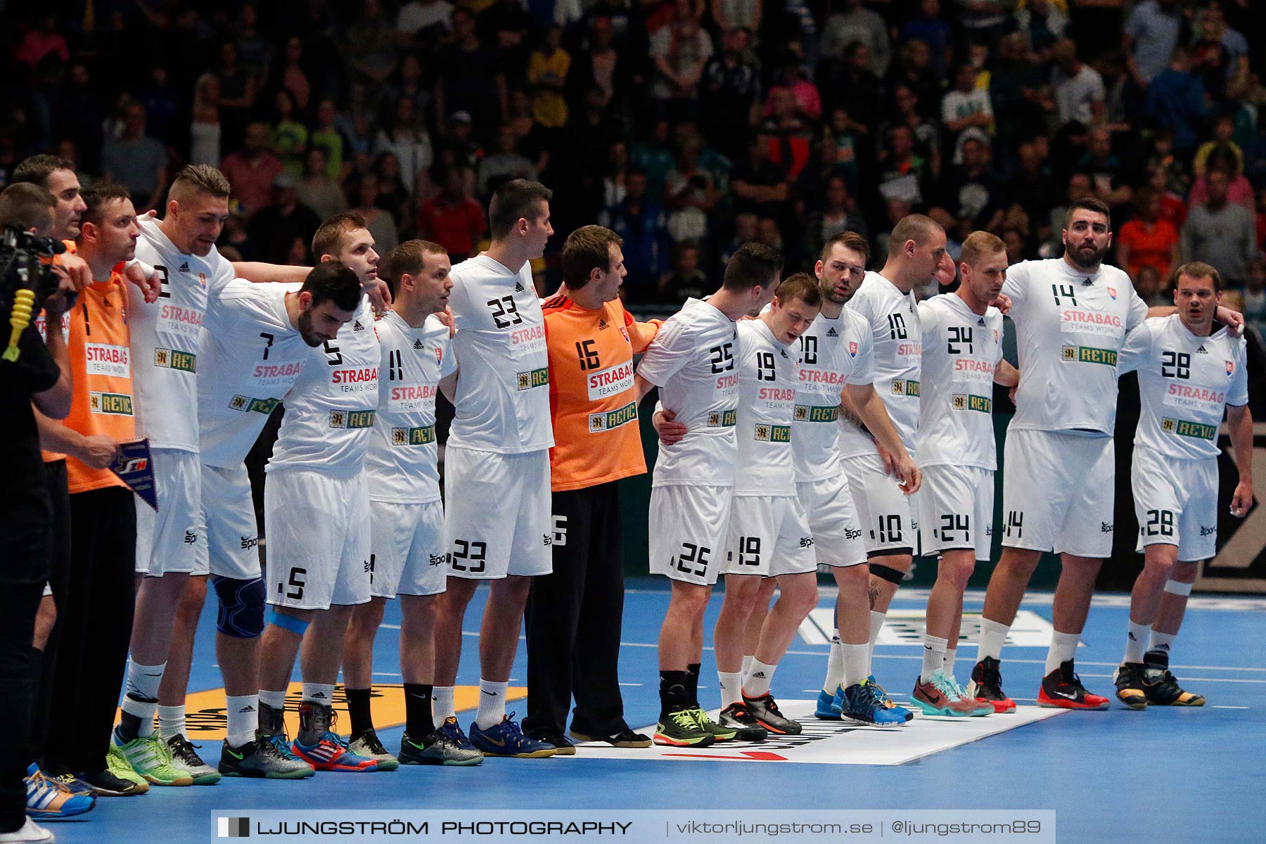 EM-kval Sverige-Slovakien 27-22,herr,Hovet,Stockholm,Sverige,Handboll,,2015,151962