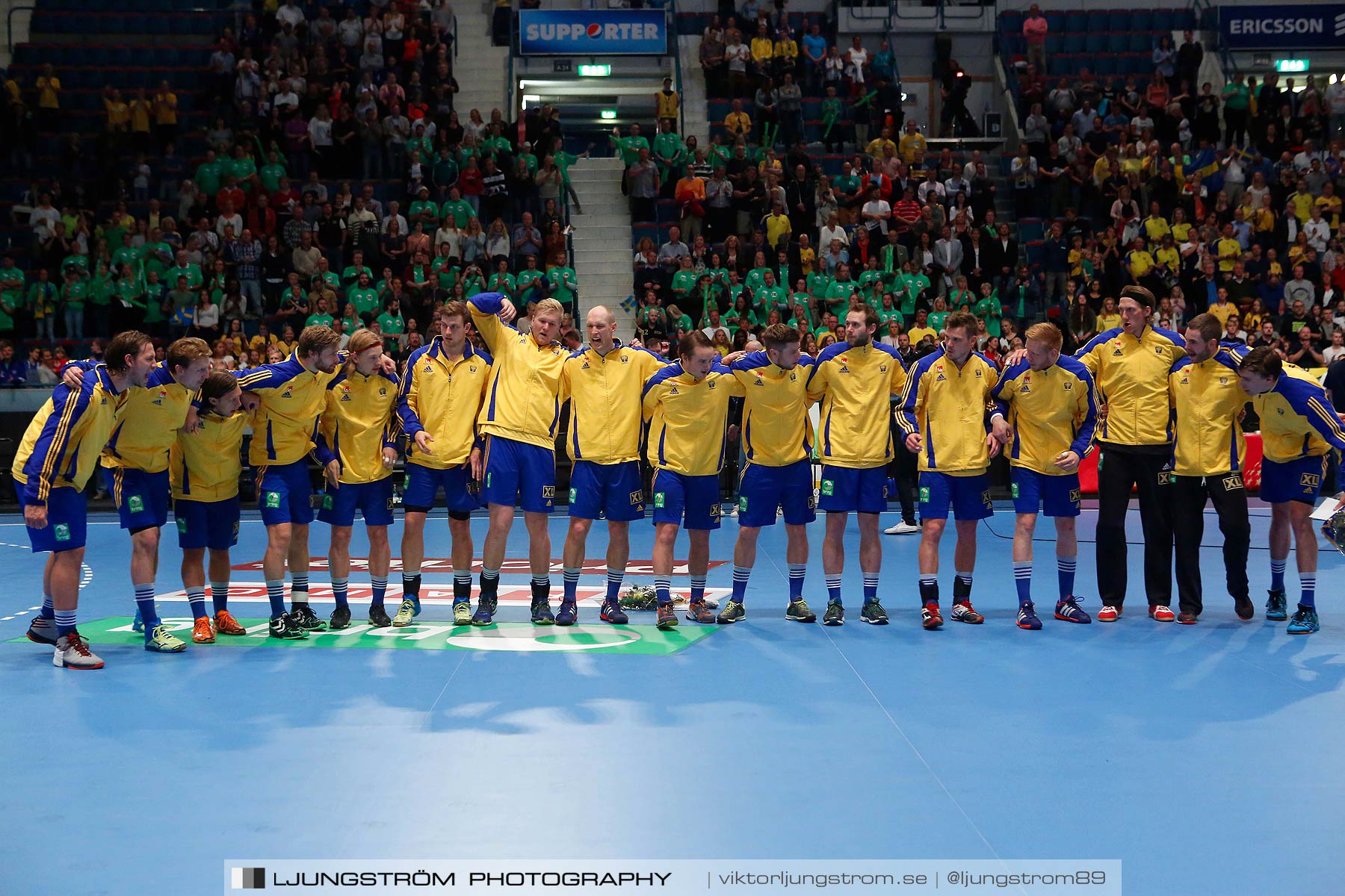 EM-kval Sverige-Slovakien 27-22,herr,Hovet,Stockholm,Sverige,Handboll,,2015,152000