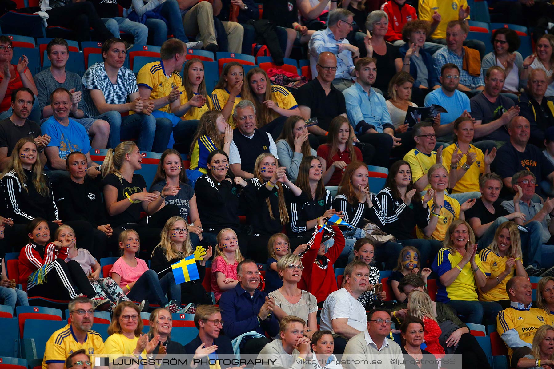 EM-kval Sverige-Slovakien 27-22,herr,Hovet,Stockholm,Sverige,Handboll,,2015,152189