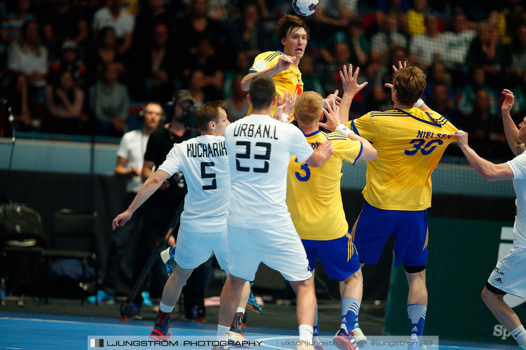 EM-kval Sverige-Slovakien 27-22,herr,Hovet,Stockholm,Sverige,Handboll,,2015,152269