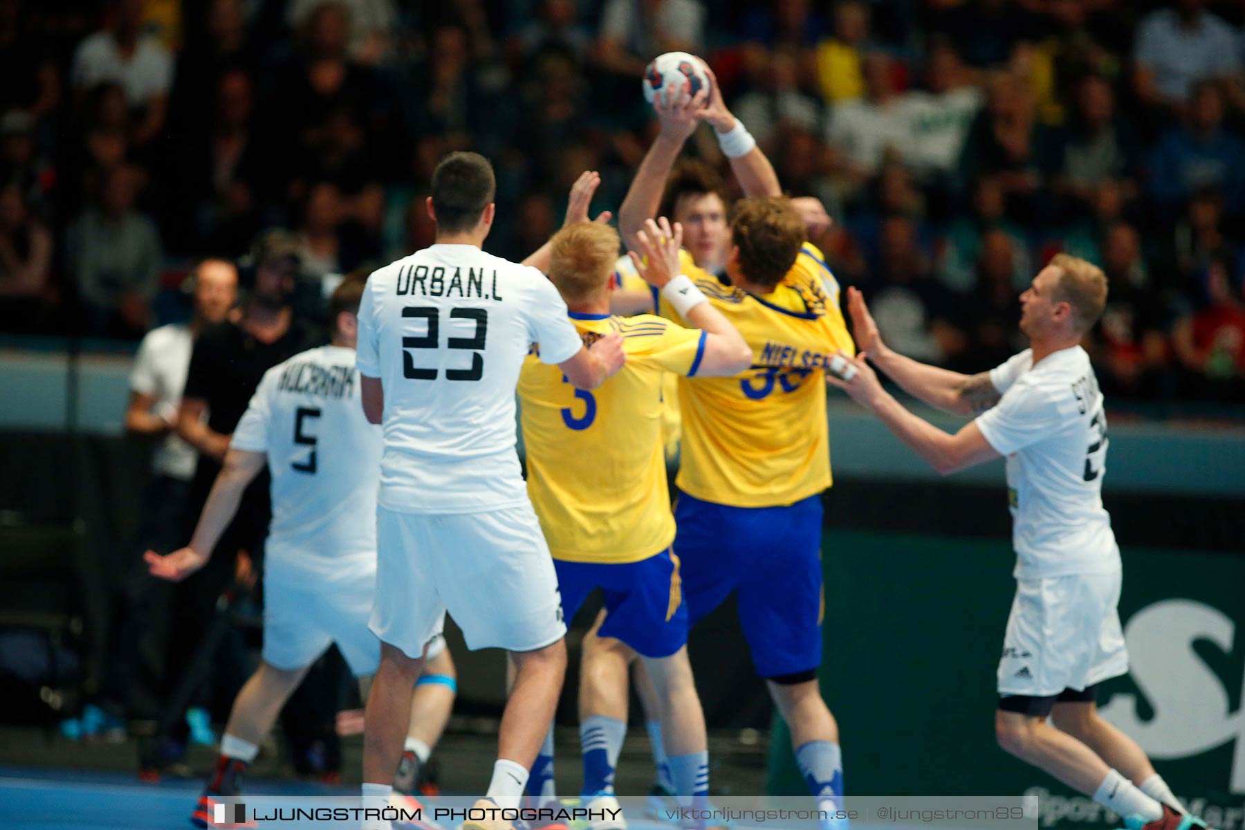 EM-kval Sverige-Slovakien 27-22,herr,Hovet,Stockholm,Sverige,Handboll,,2015,152270