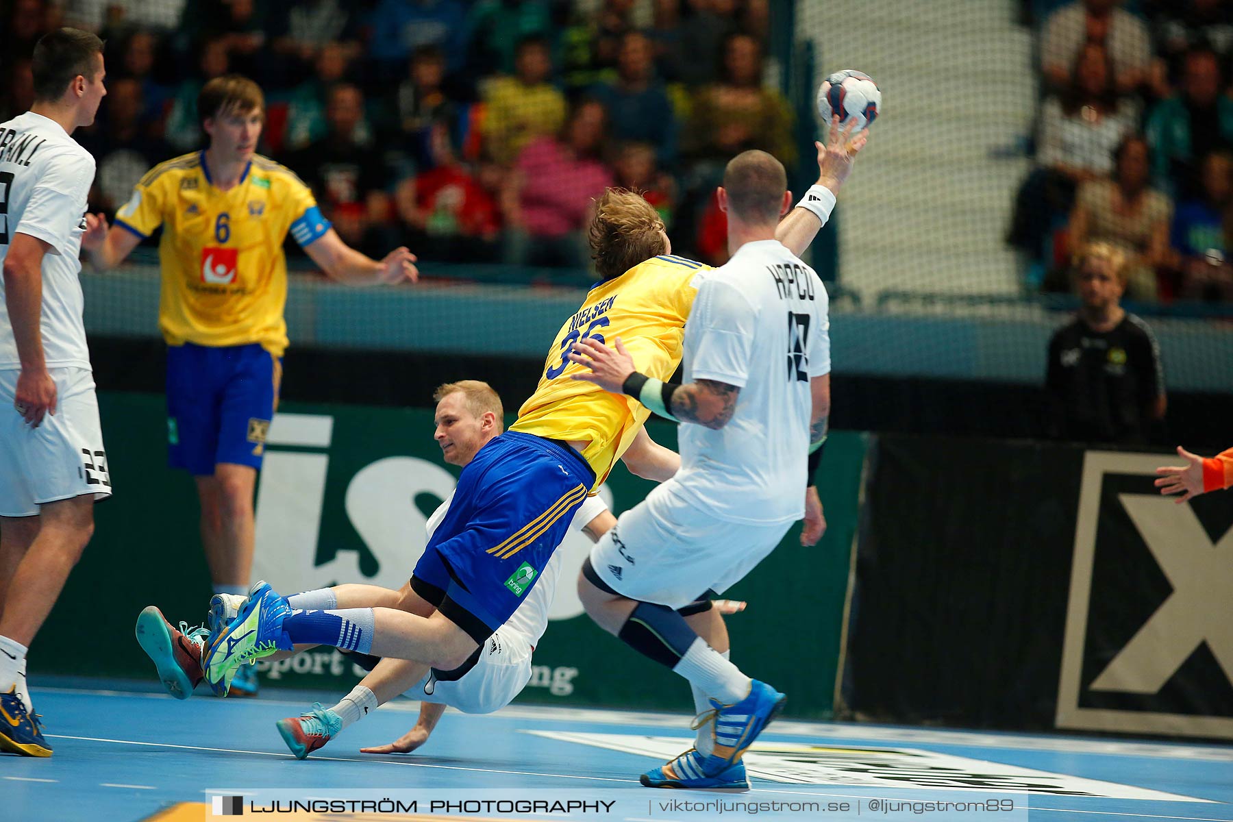 EM-kval Sverige-Slovakien 27-22,herr,Hovet,Stockholm,Sverige,Handboll,,2015,152273