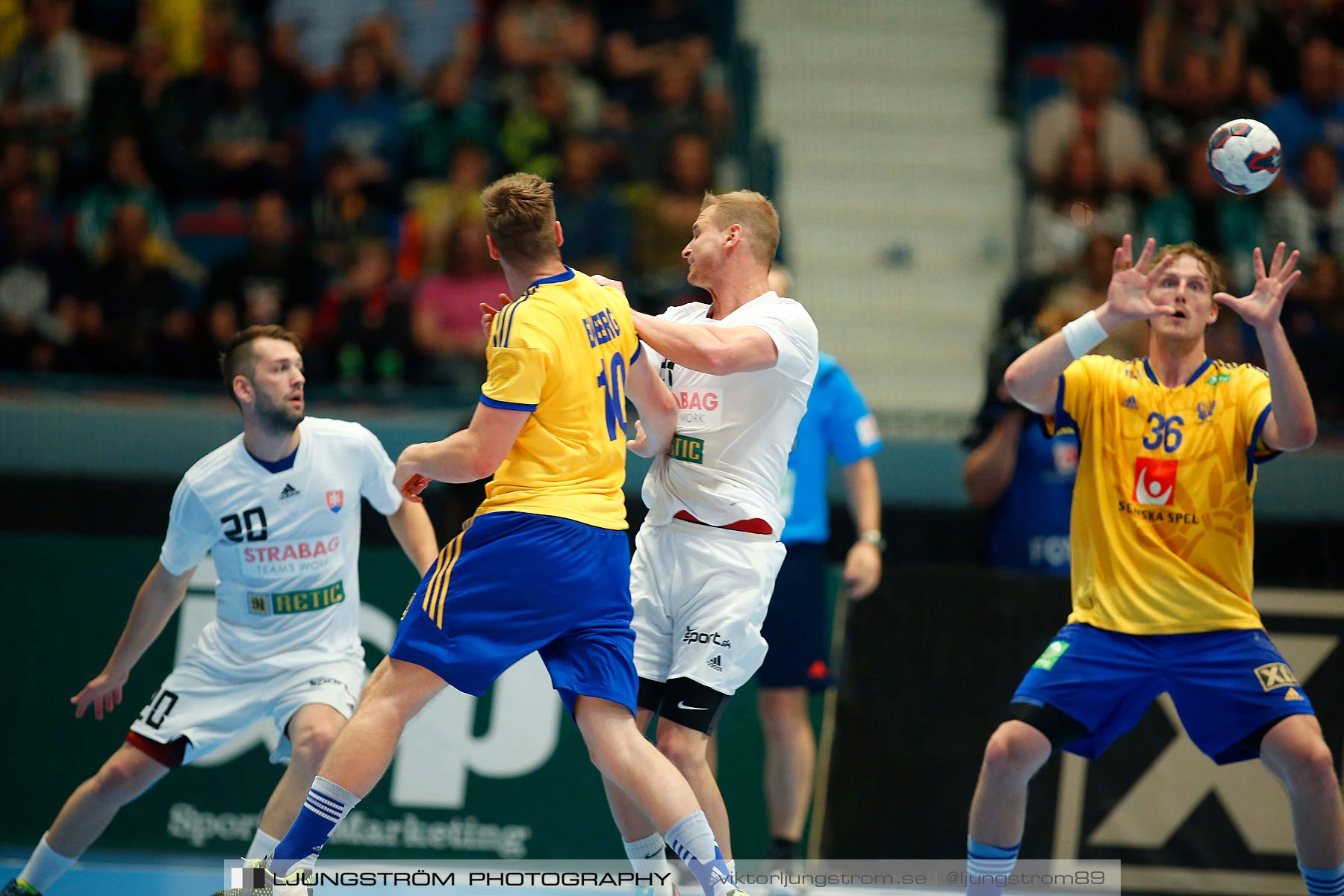 EM-kval Sverige-Slovakien 27-22,herr,Hovet,Stockholm,Sverige,Handboll,,2015,152304