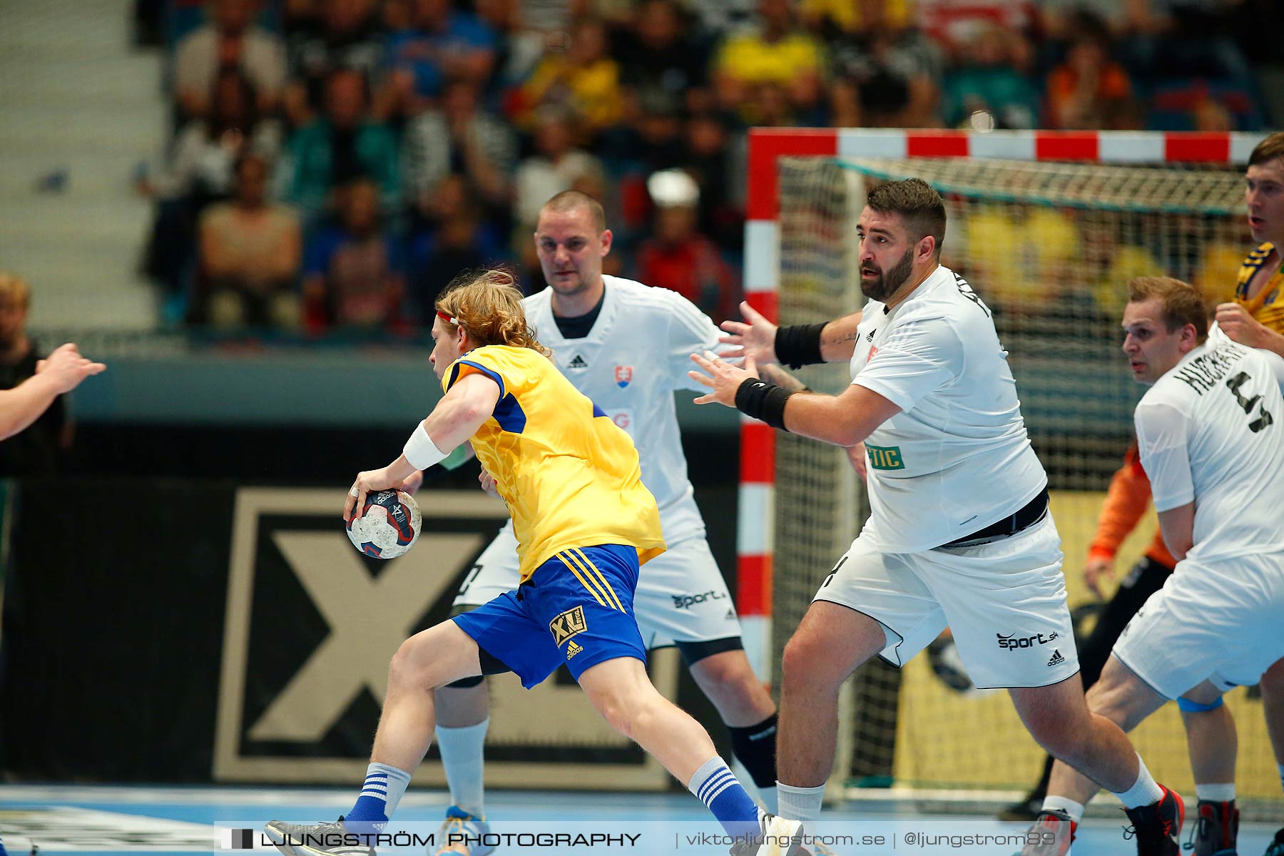 EM-kval Sverige-Slovakien 27-22,herr,Hovet,Stockholm,Sverige,Handboll,,2015,152367