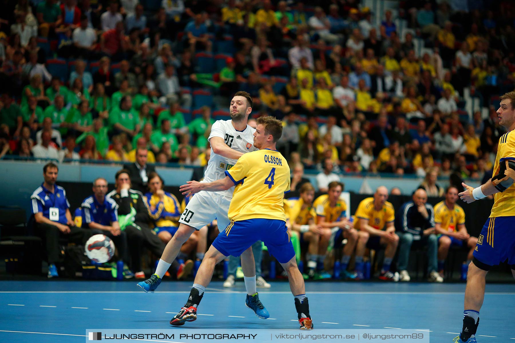 EM-kval Sverige-Slovakien 27-22,herr,Hovet,Stockholm,Sverige,Handboll,,2015,152410