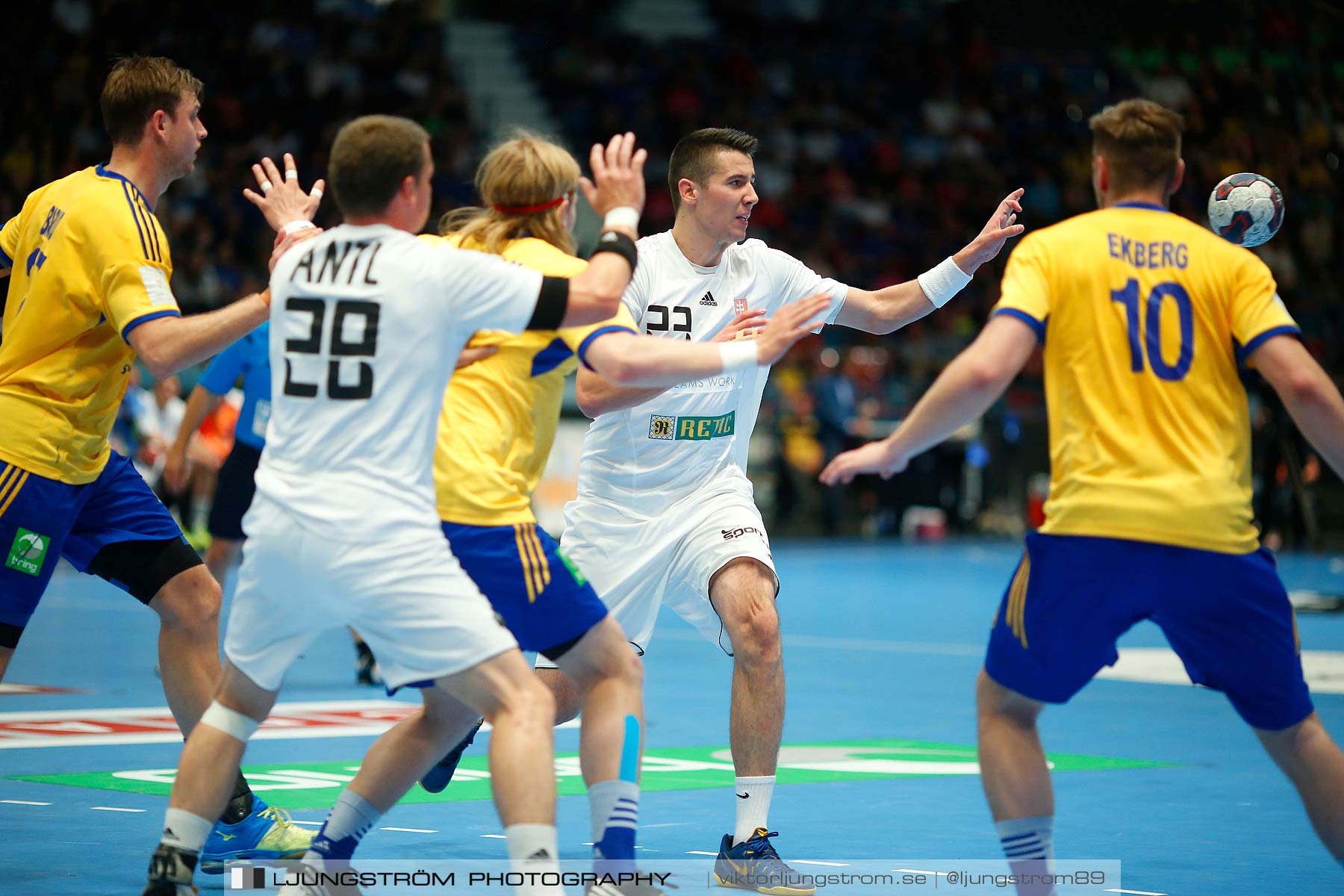 EM-kval Sverige-Slovakien 27-22,herr,Hovet,Stockholm,Sverige,Handboll,,2015,152424