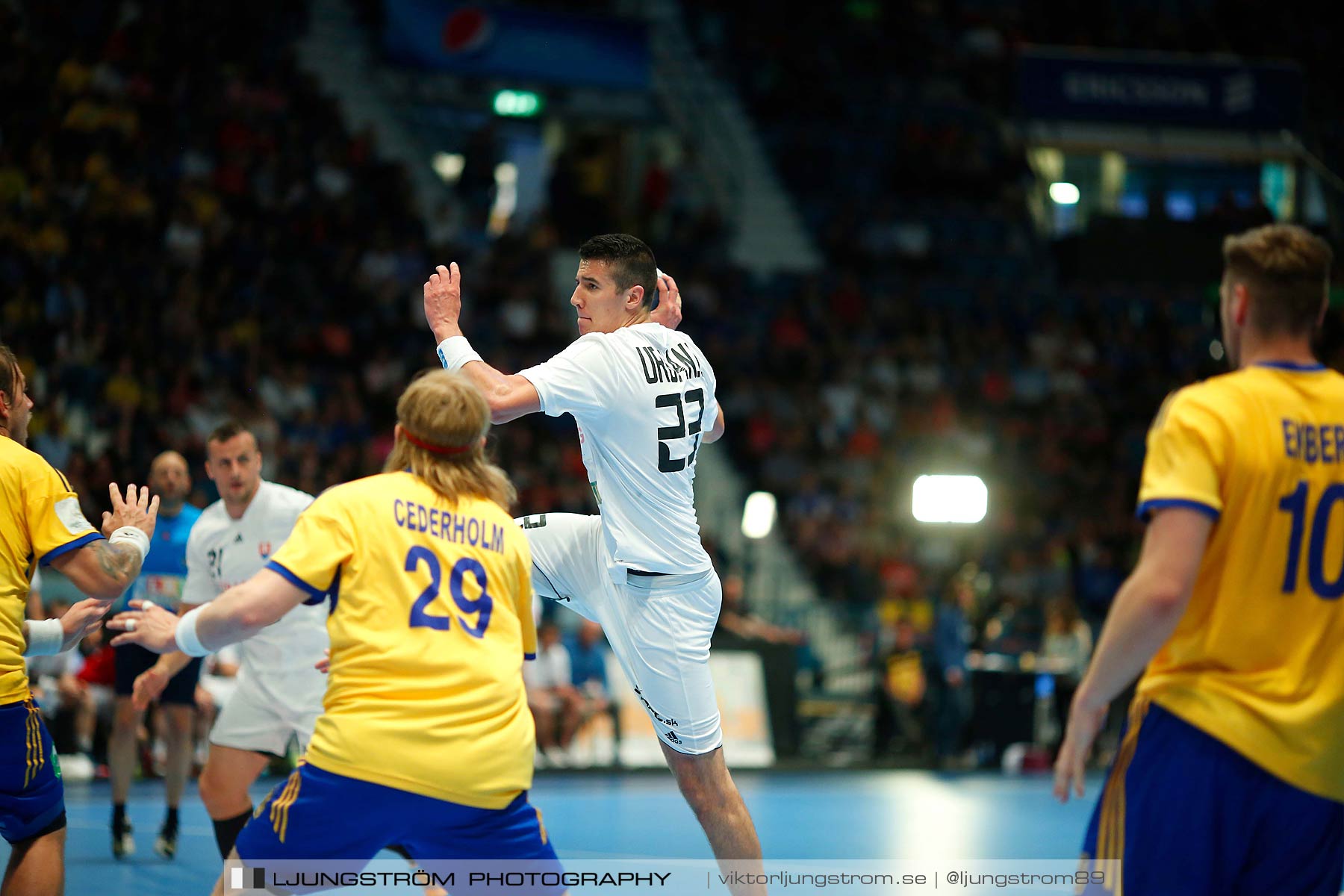 EM-kval Sverige-Slovakien 27-22,herr,Hovet,Stockholm,Sverige,Handboll,,2015,152461