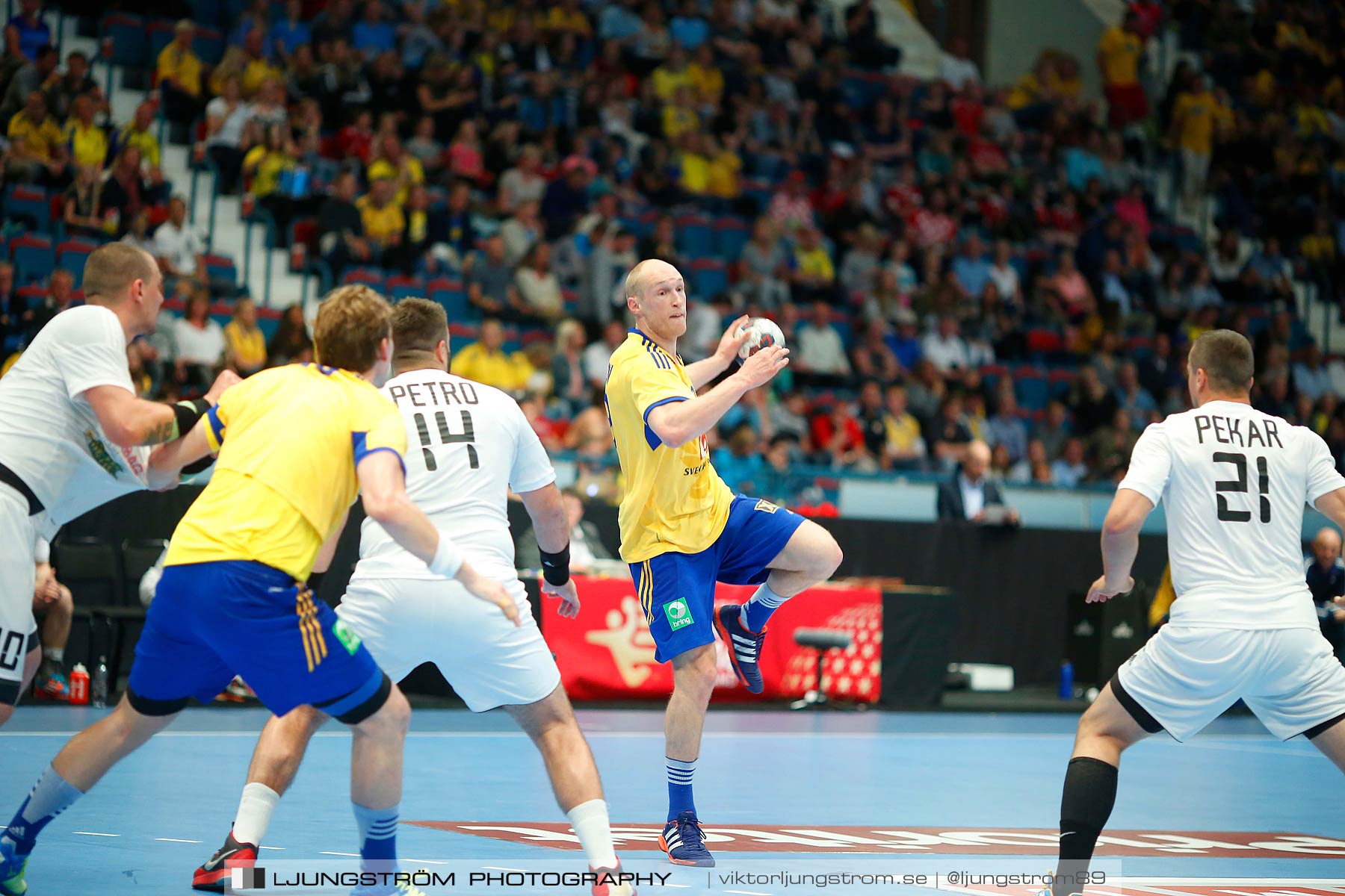 EM-kval Sverige-Slovakien 27-22,herr,Hovet,Stockholm,Sverige,Handboll,,2015,152603