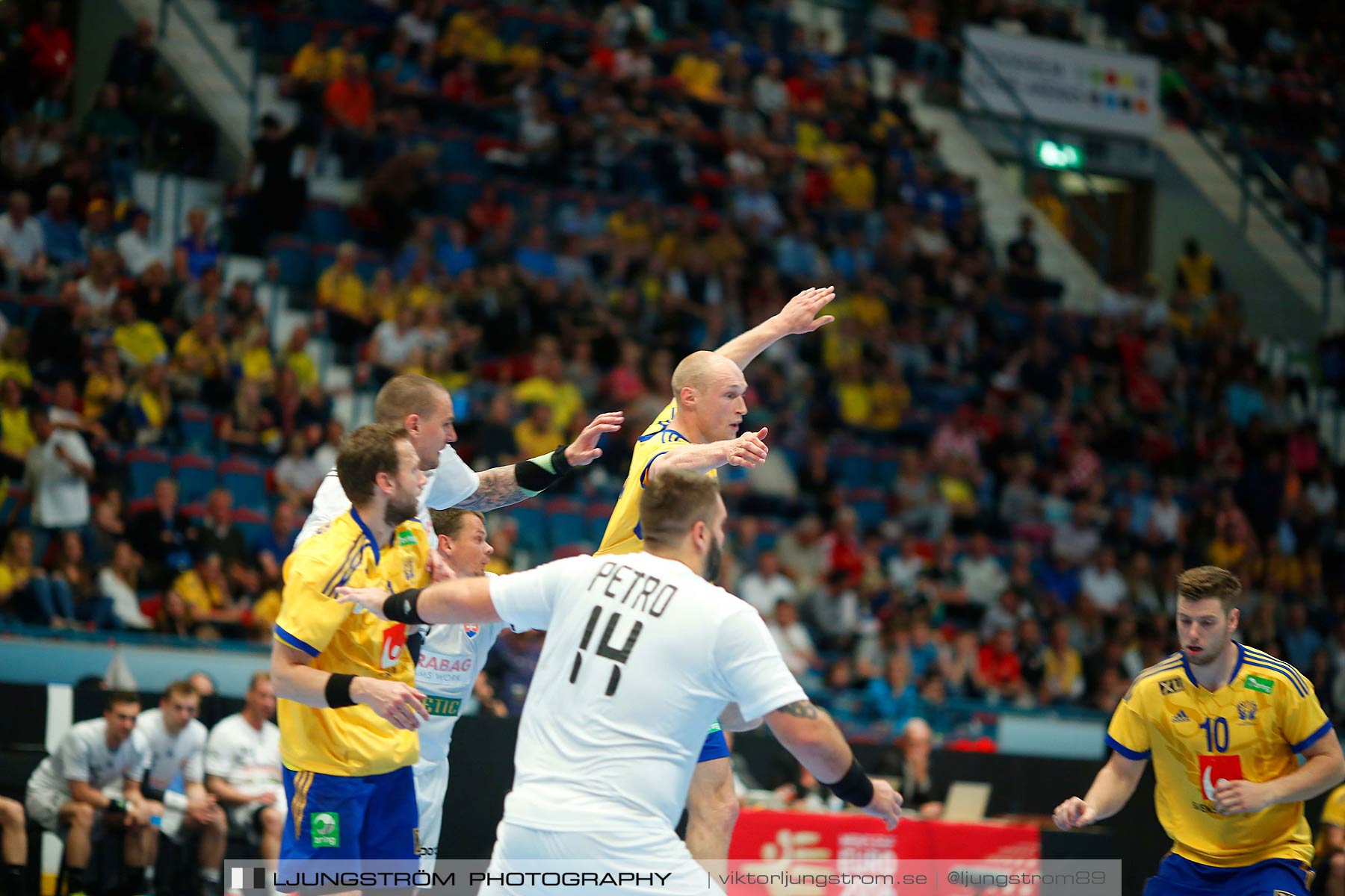 EM-kval Sverige-Slovakien 27-22,herr,Hovet,Stockholm,Sverige,Handboll,,2015,152619