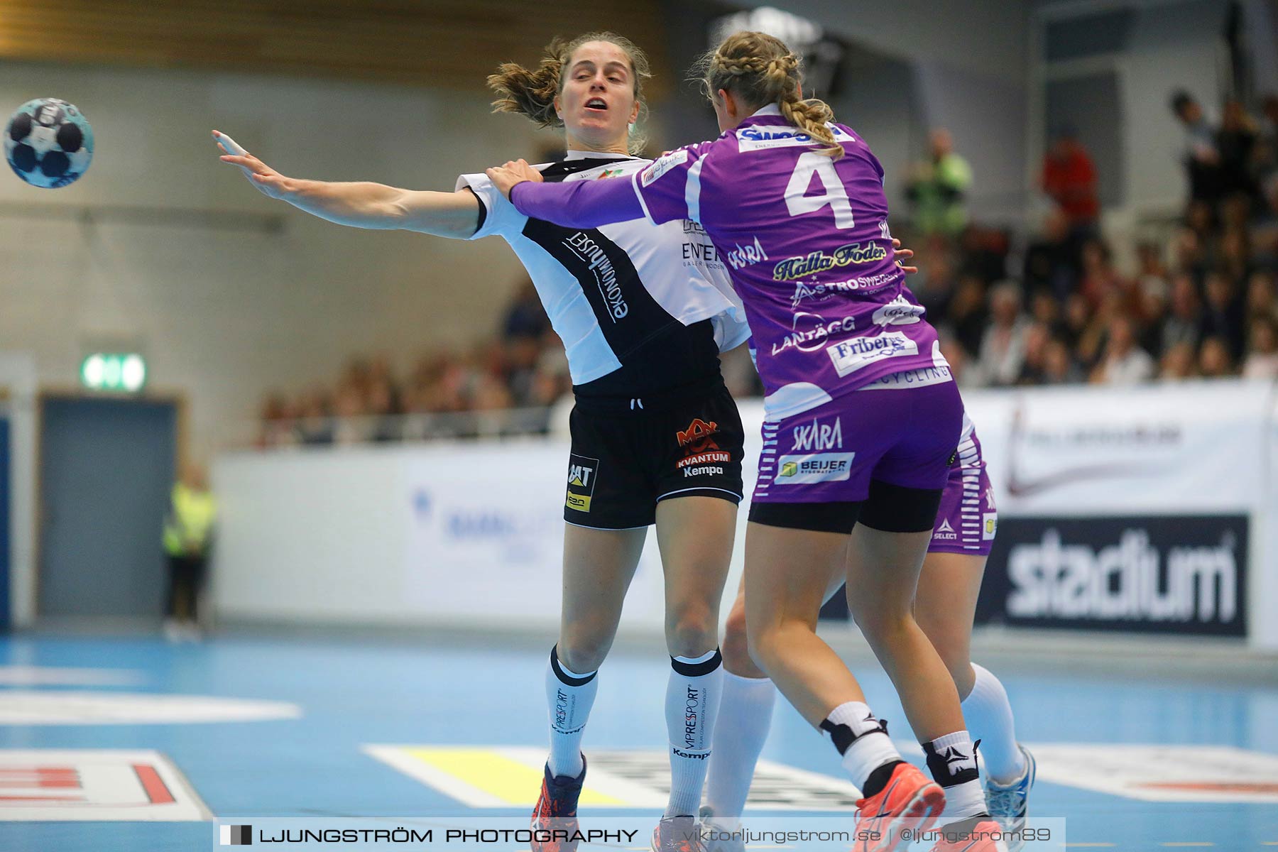 Skara HF-Boden Handboll IF 19-18,dam,Skara Idrottshall,Skara,Sverige,Handboll,,2017,153131