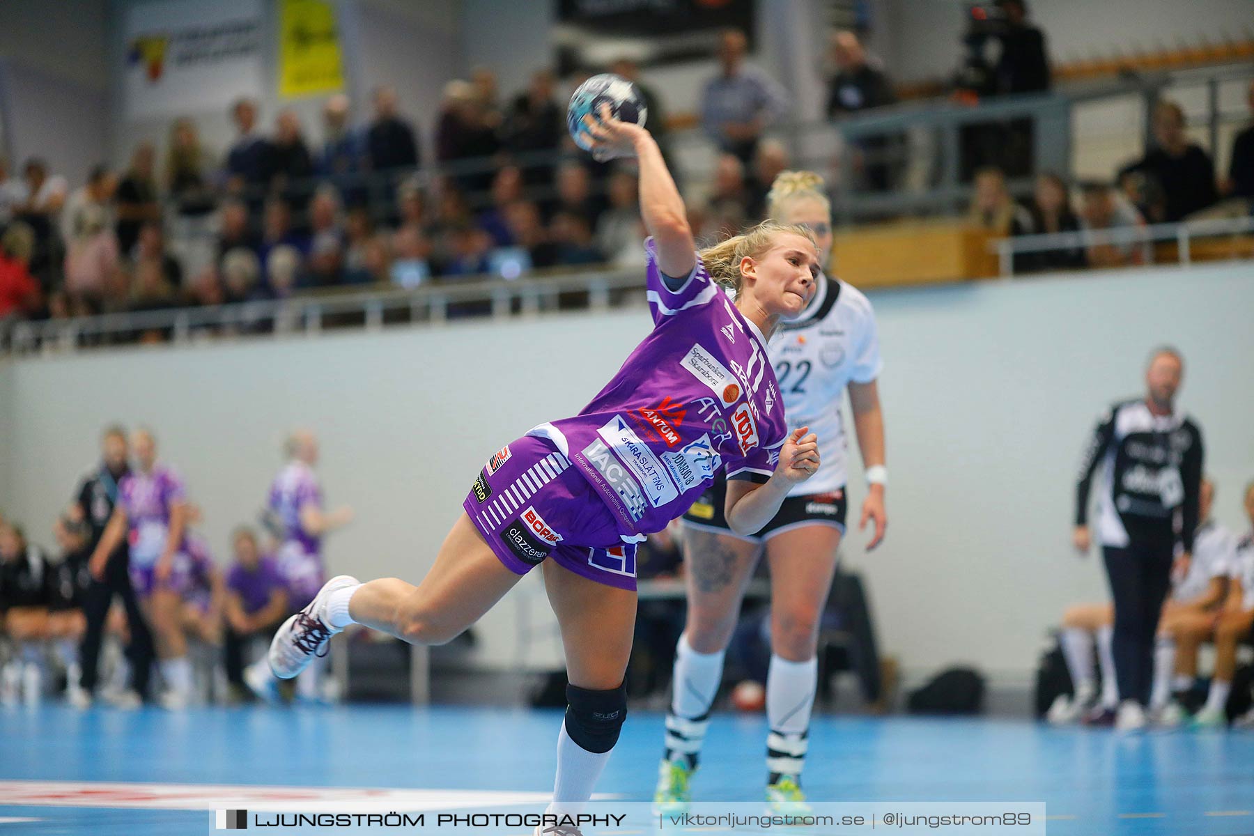 Skara HF-Boden Handboll IF 19-18,dam,Skara Idrottshall,Skara,Sverige,Handboll,,2017,153167