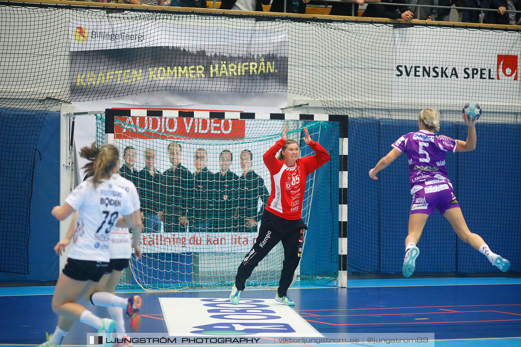 Skara HF-Boden Handboll IF 19-18,dam,Skara Idrottshall,Skara,Sverige,Handboll,,2017,153237