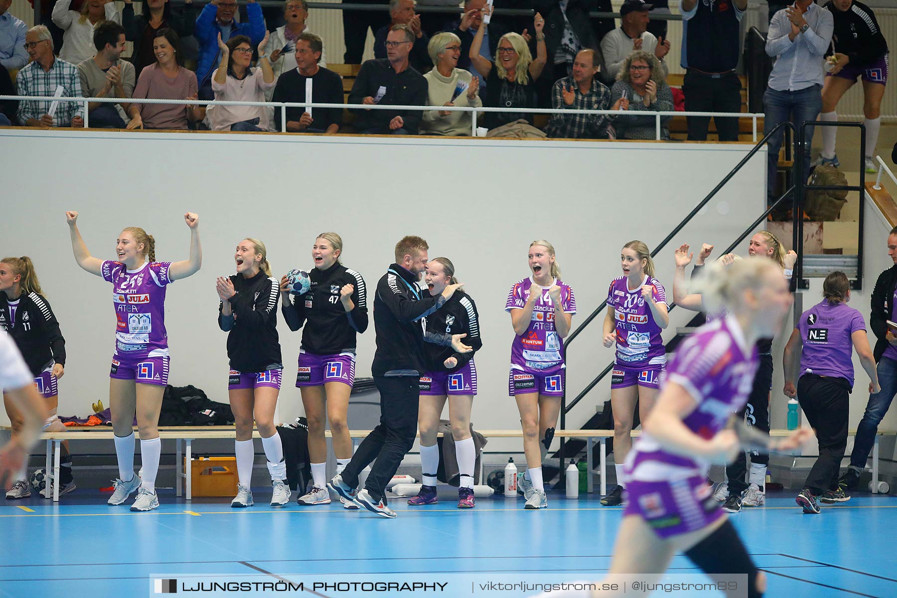 Skara HF-Boden Handboll IF 19-18,dam,Skara Idrottshall,Skara,Sverige,Handboll,,2017,153242