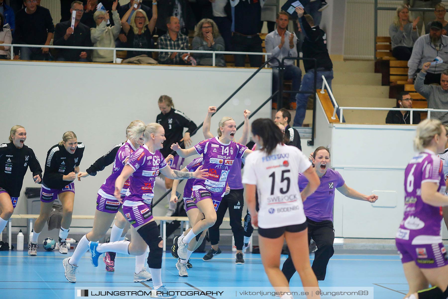 Skara HF-Boden Handboll IF 19-18,dam,Skara Idrottshall,Skara,Sverige,Handboll,,2017,153253