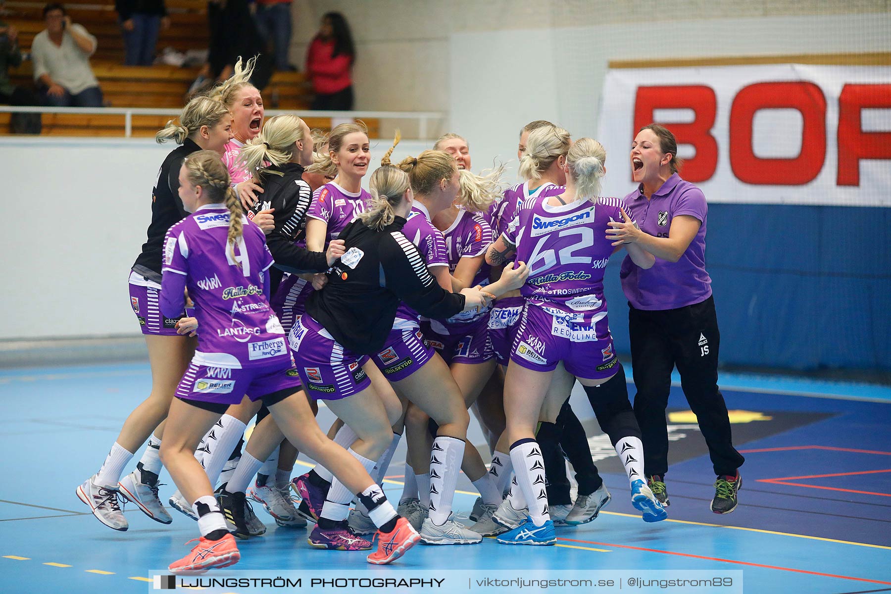 Skara HF-Boden Handboll IF 19-18,dam,Skara Idrottshall,Skara,Sverige,Handboll,,2017,153262