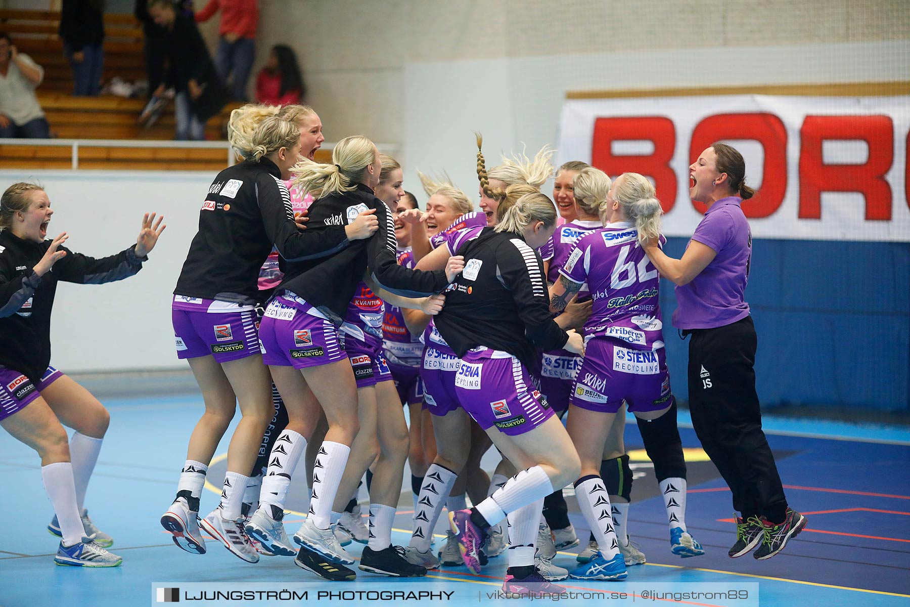 Skara HF-Boden Handboll IF 19-18,dam,Skara Idrottshall,Skara,Sverige,Handboll,,2017,153264