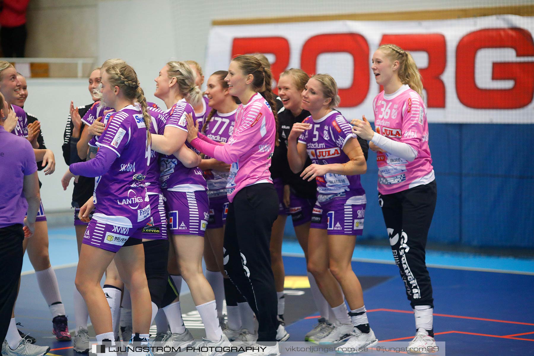 Skara HF-Boden Handboll IF 19-18,dam,Skara Idrottshall,Skara,Sverige,Handboll,,2017,153270