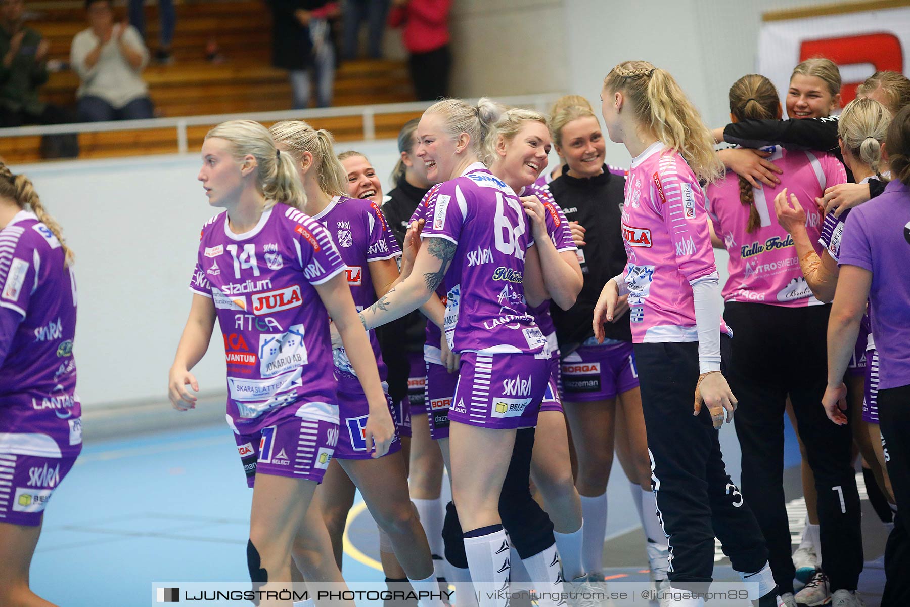 Skara HF-Boden Handboll IF 19-18,dam,Skara Idrottshall,Skara,Sverige,Handboll,,2017,153272