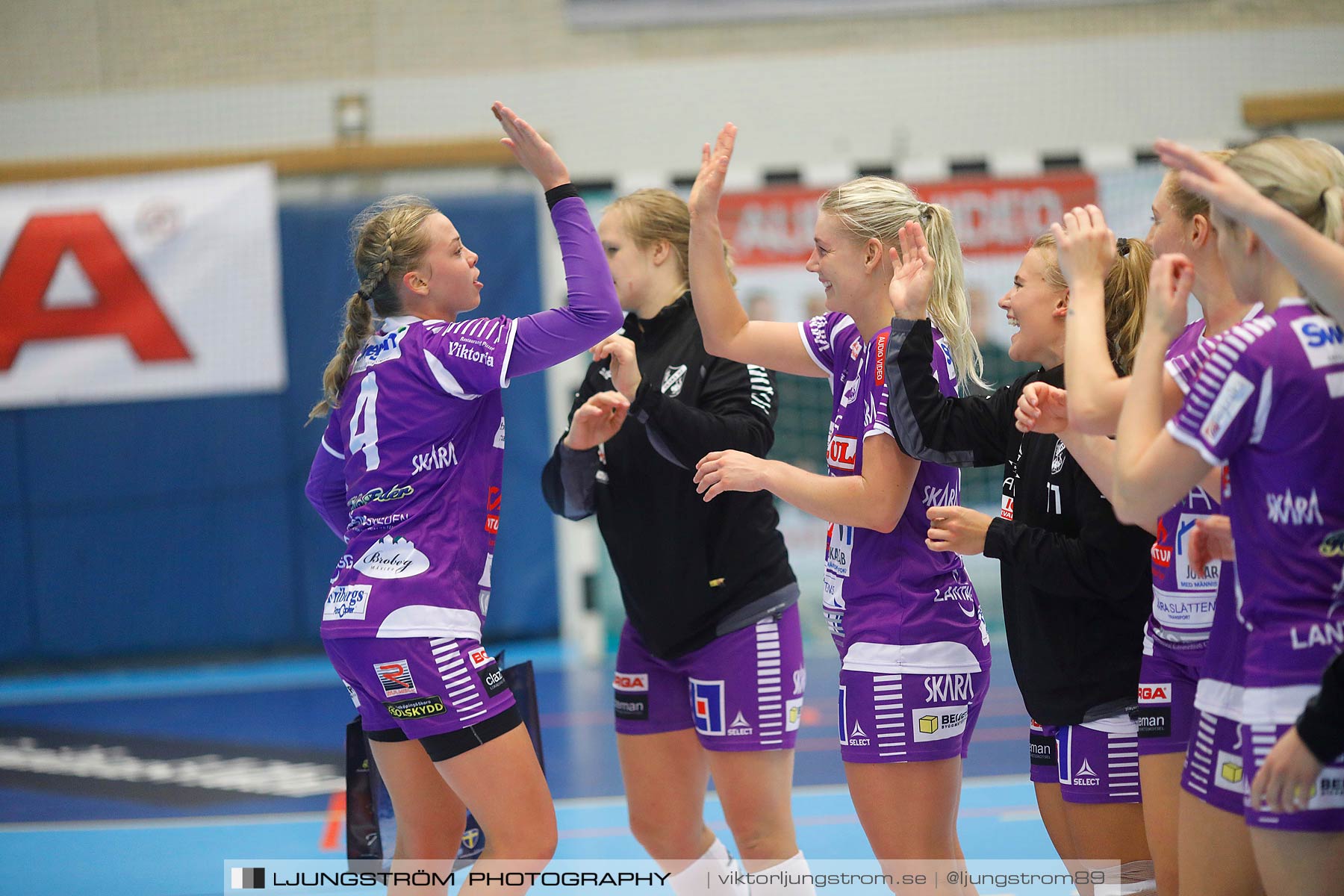 Skara HF-Boden Handboll IF 19-18,dam,Skara Idrottshall,Skara,Sverige,Handboll,,2017,153292