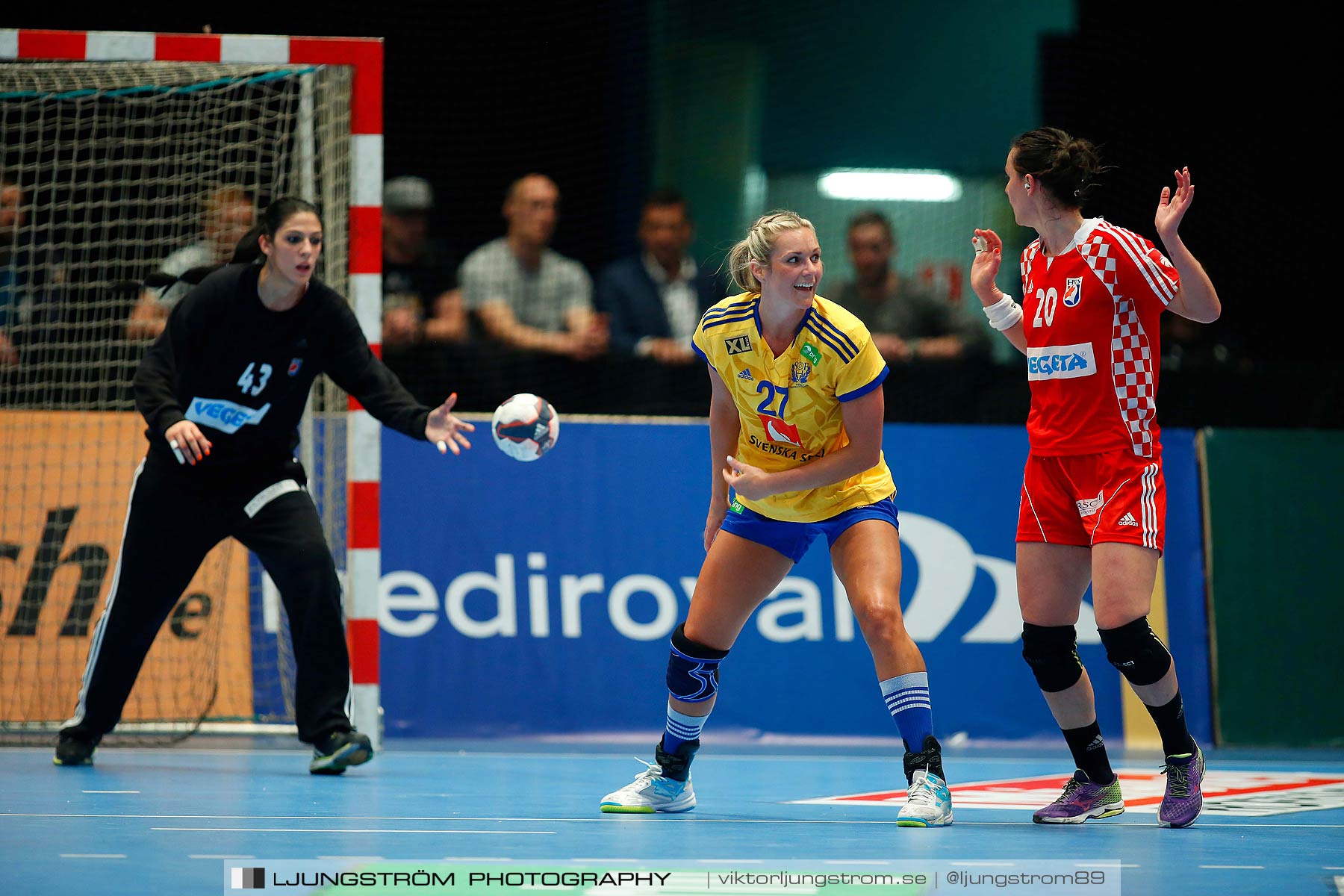 VM-kval Sverige-Kroatien 27-21,dam,Hovet,Stockholm,Sverige,Handboll,,2015,153815