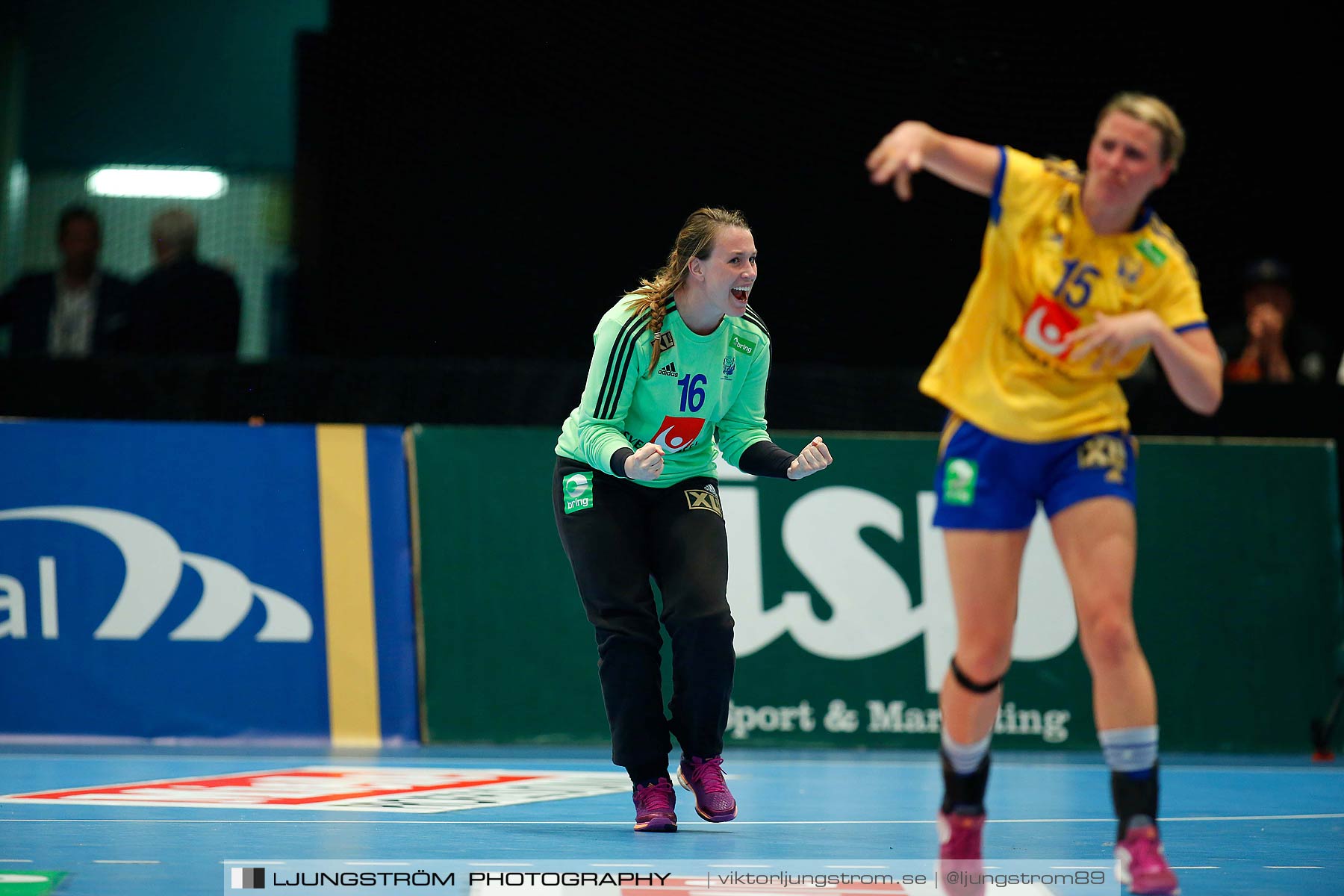 VM-kval Sverige-Kroatien 27-21,dam,Hovet,Stockholm,Sverige,Handboll,,2015,154443