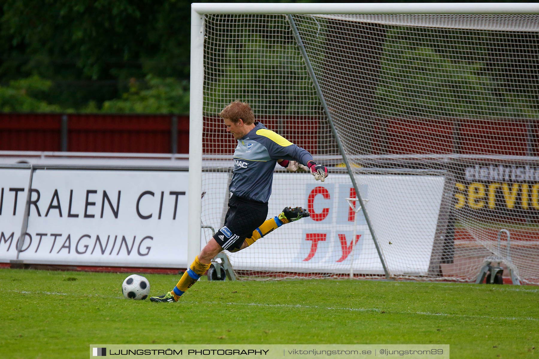 IFK Skövde FK-IFK Falköping FF 3-4,herr,Södermalms IP,Skövde,Sverige,Fotboll,,2014,155508