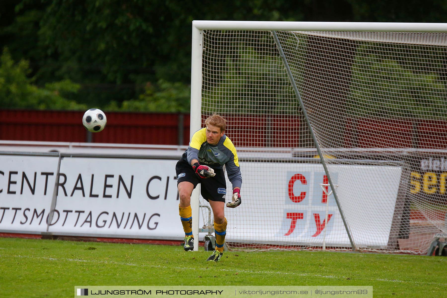 IFK Skövde FK-IFK Falköping FF 3-4,herr,Södermalms IP,Skövde,Sverige,Fotboll,,2014,155686