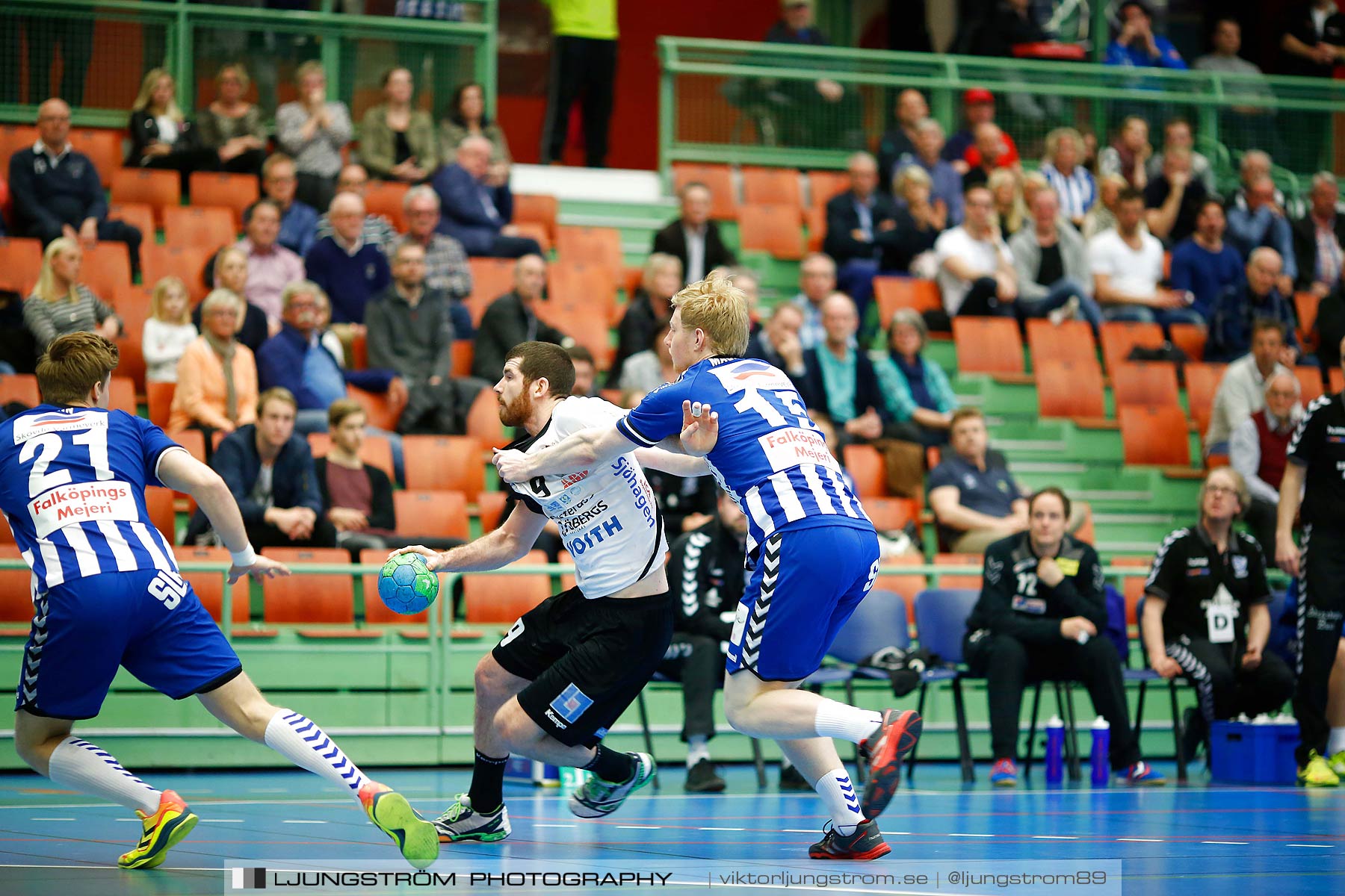 IFK Skövde HK-VästeråsIrsta HF 25-24,herr,Arena Skövde,Skövde,Sverige,Handboll,,2015,162230