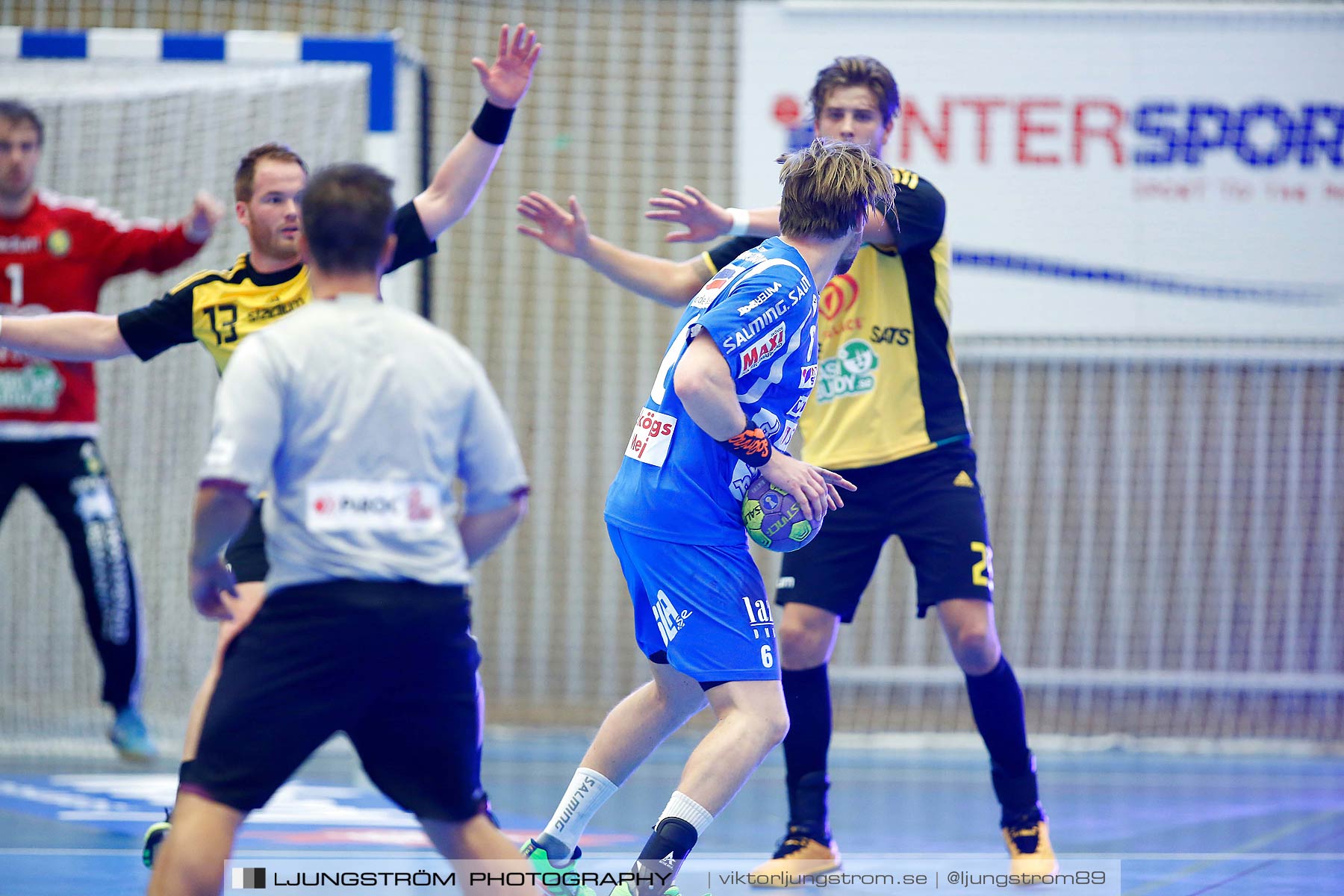 IFK Skövde HK-IK Sävehof 20-26,herr,Arena Skövde,Skövde,Sverige,Handboll,,2015,164132