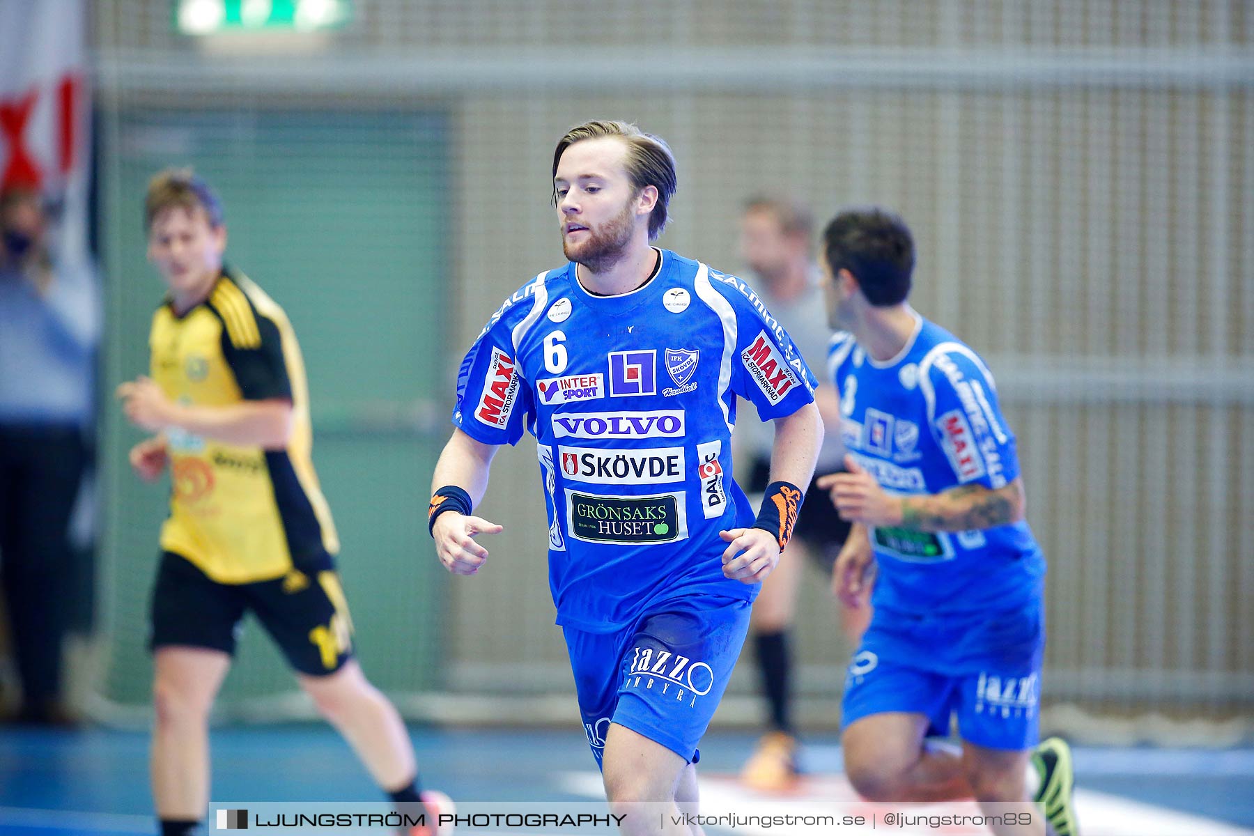 IFK Skövde HK-IK Sävehof 20-26,herr,Arena Skövde,Skövde,Sverige,Handboll,,2015,164155