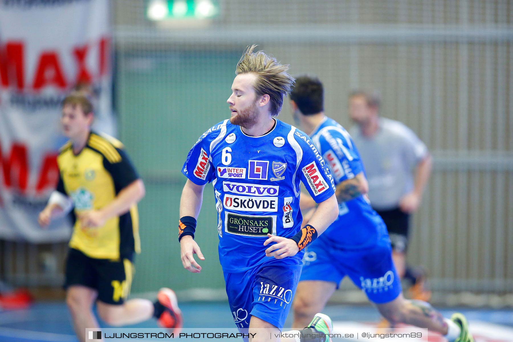 IFK Skövde HK-IK Sävehof 20-26,herr,Arena Skövde,Skövde,Sverige,Handboll,,2015,164156