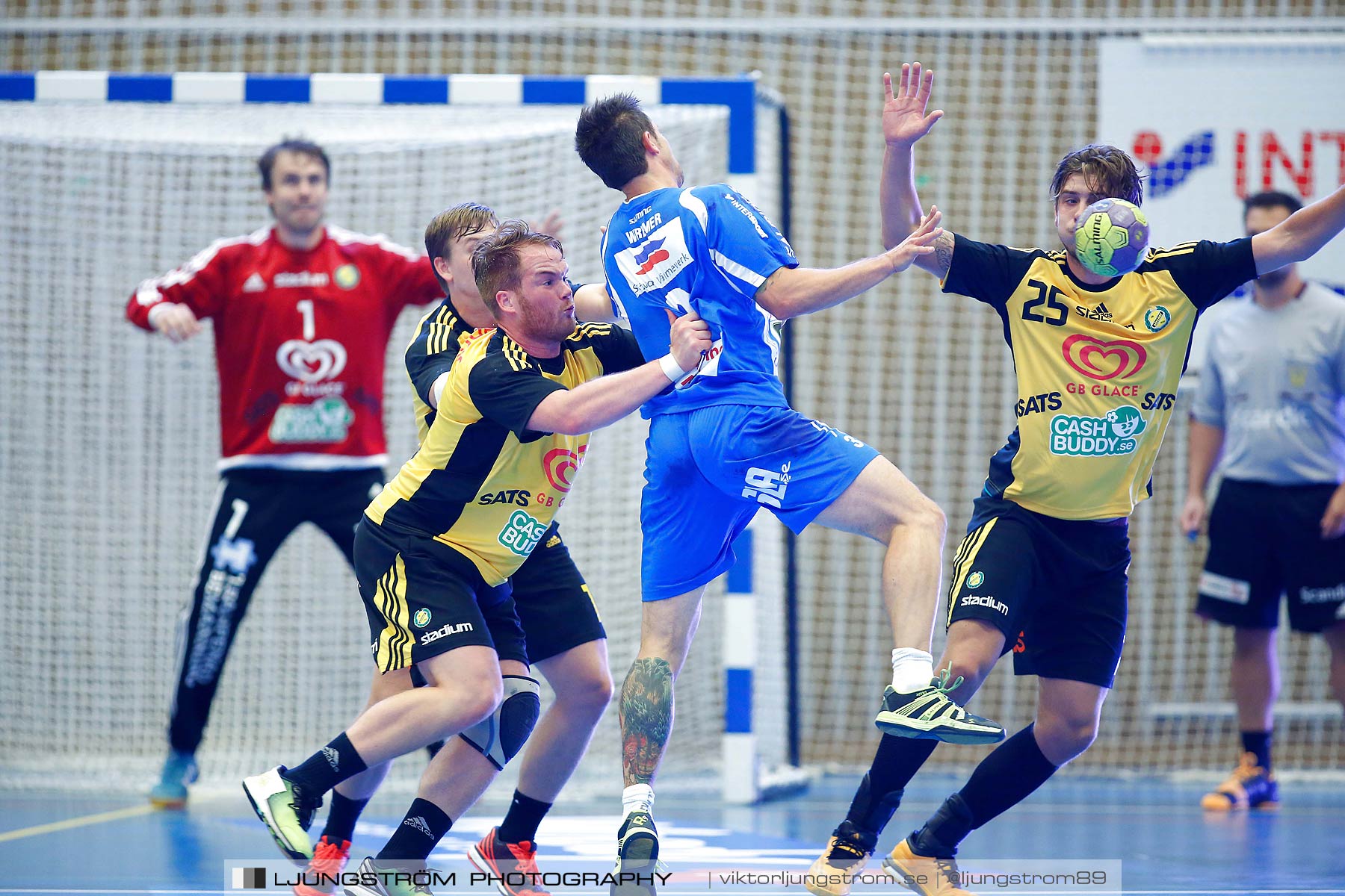 IFK Skövde HK-IK Sävehof 20-26,herr,Arena Skövde,Skövde,Sverige,Handboll,,2015,164175