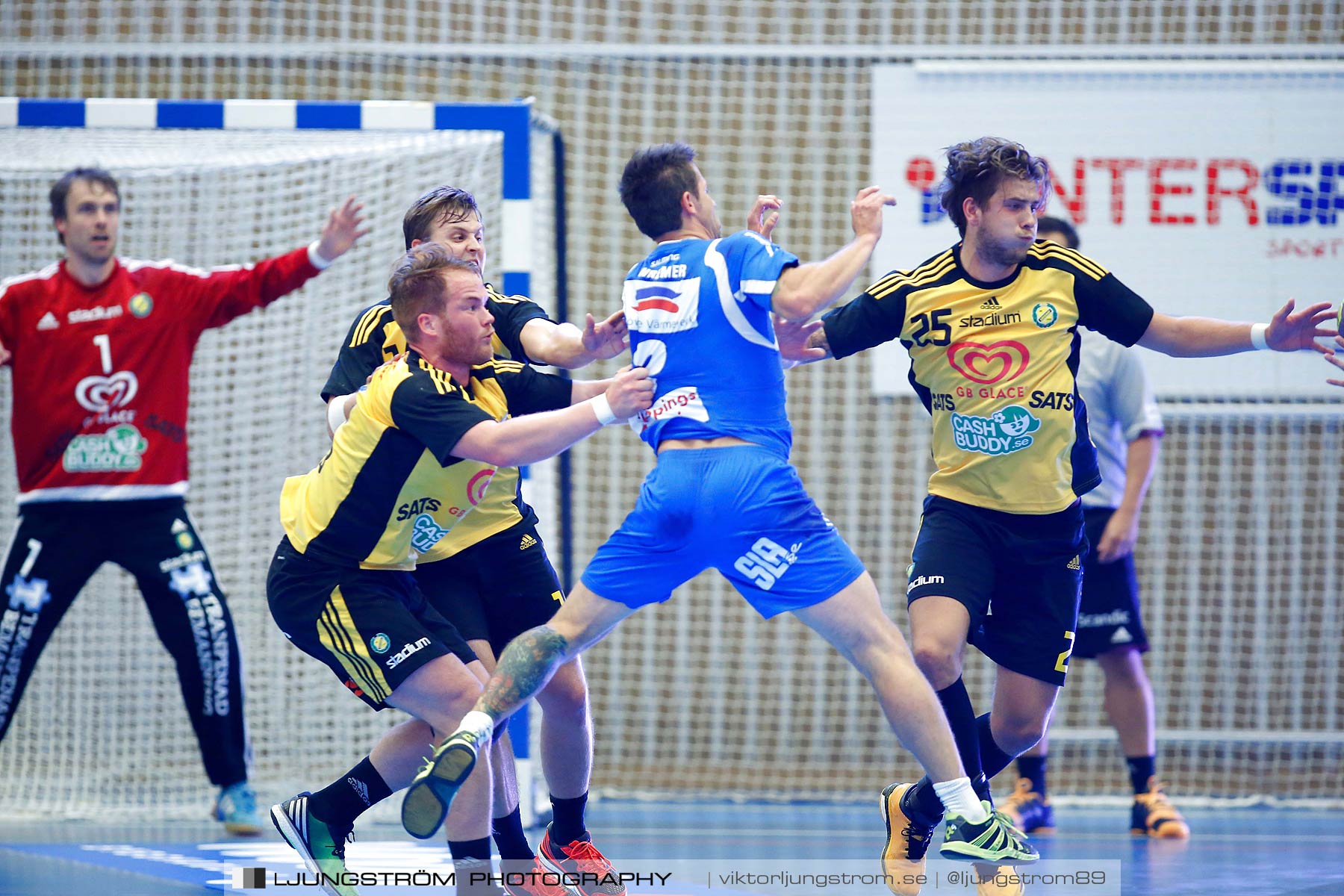 IFK Skövde HK-IK Sävehof 20-26,herr,Arena Skövde,Skövde,Sverige,Handboll,,2015,164176