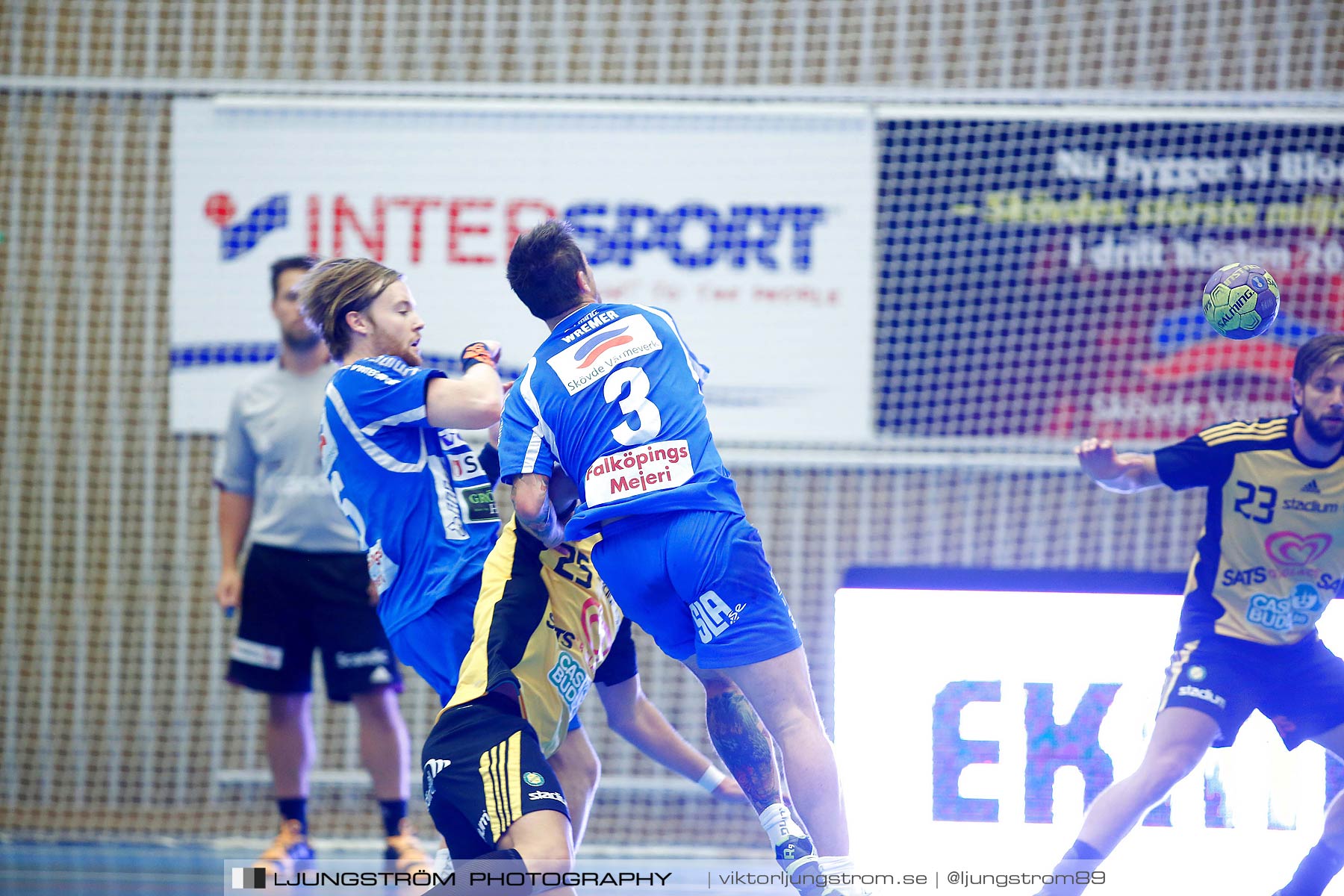 IFK Skövde HK-IK Sävehof 20-26,herr,Arena Skövde,Skövde,Sverige,Handboll,,2015,164248