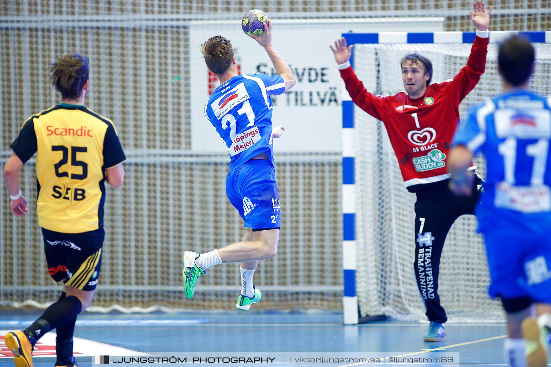 IFK Skövde HK-IK Sävehof 20-26,herr,Arena Skövde,Skövde,Sverige,Handboll,,2015,164288