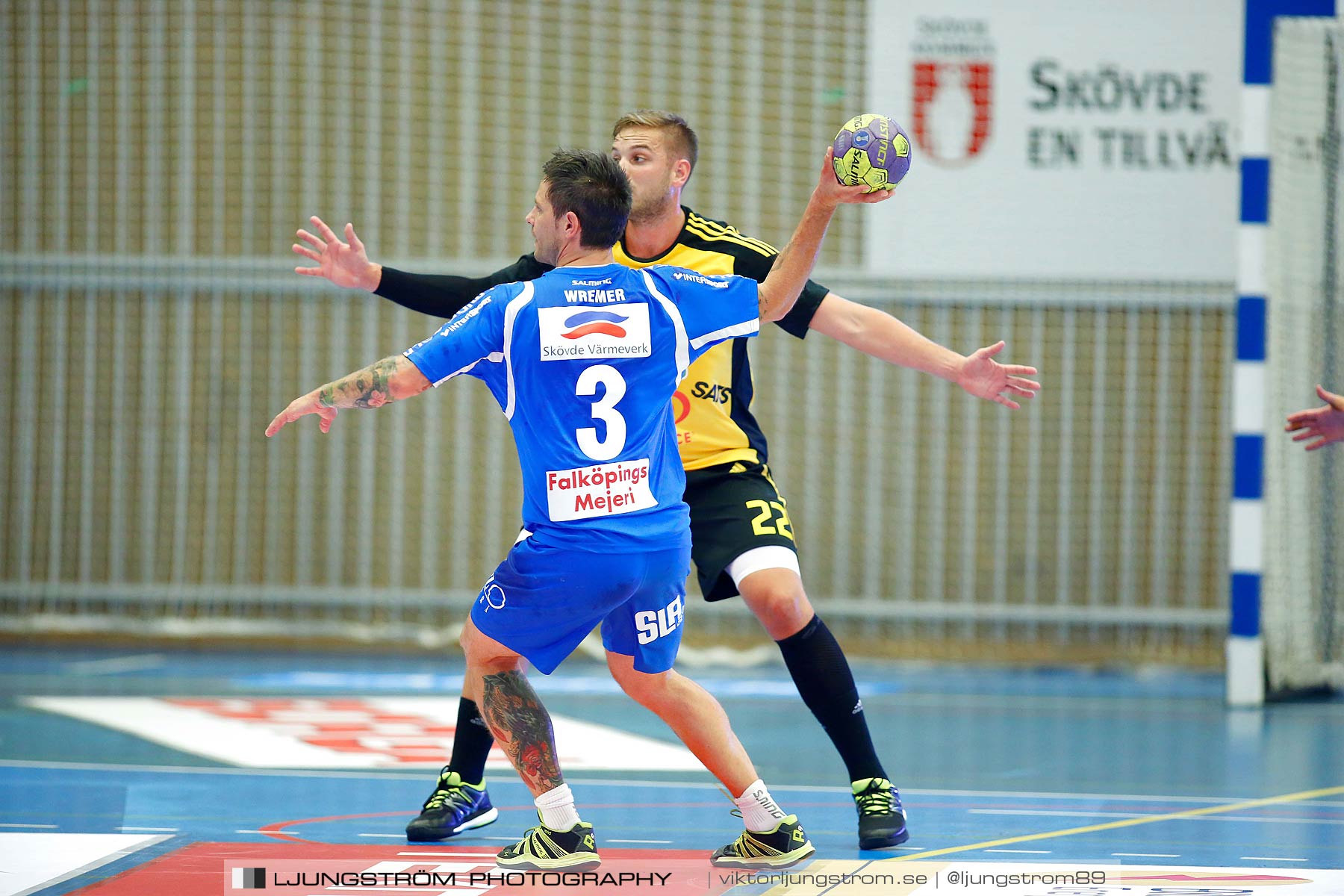 IFK Skövde HK-IK Sävehof 20-26,herr,Arena Skövde,Skövde,Sverige,Handboll,,2015,164307